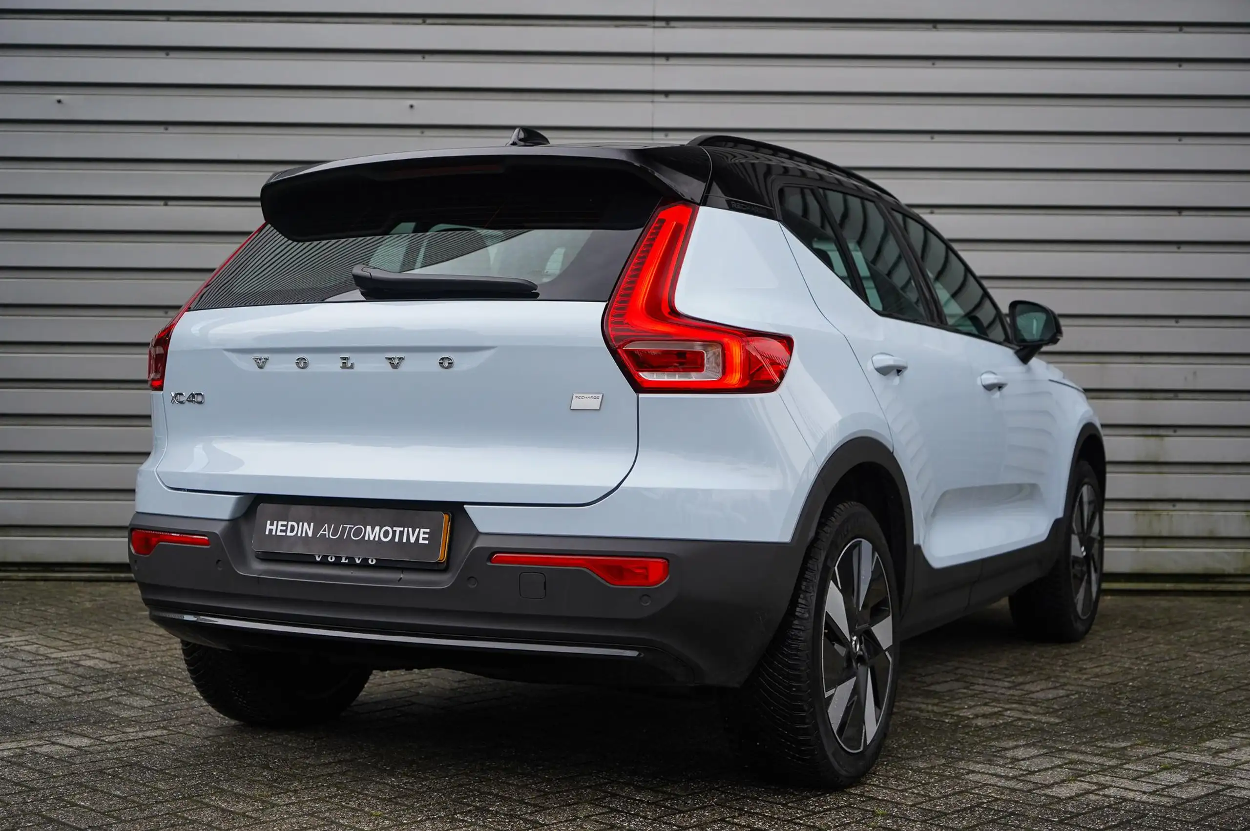 Volvo - XC40