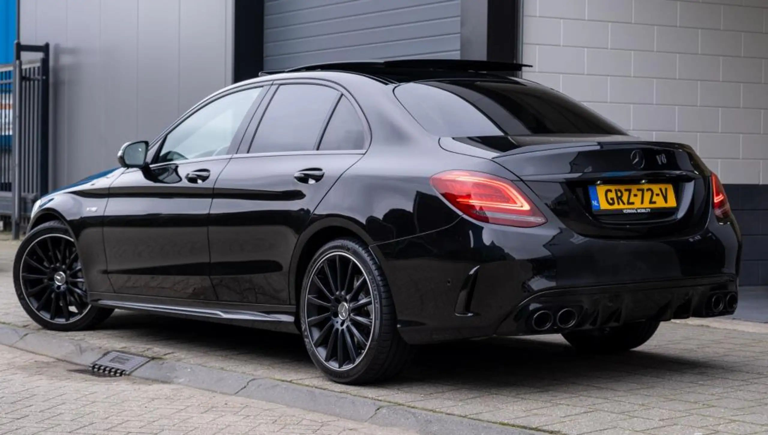 Mercedes-Benz - C 43 AMG