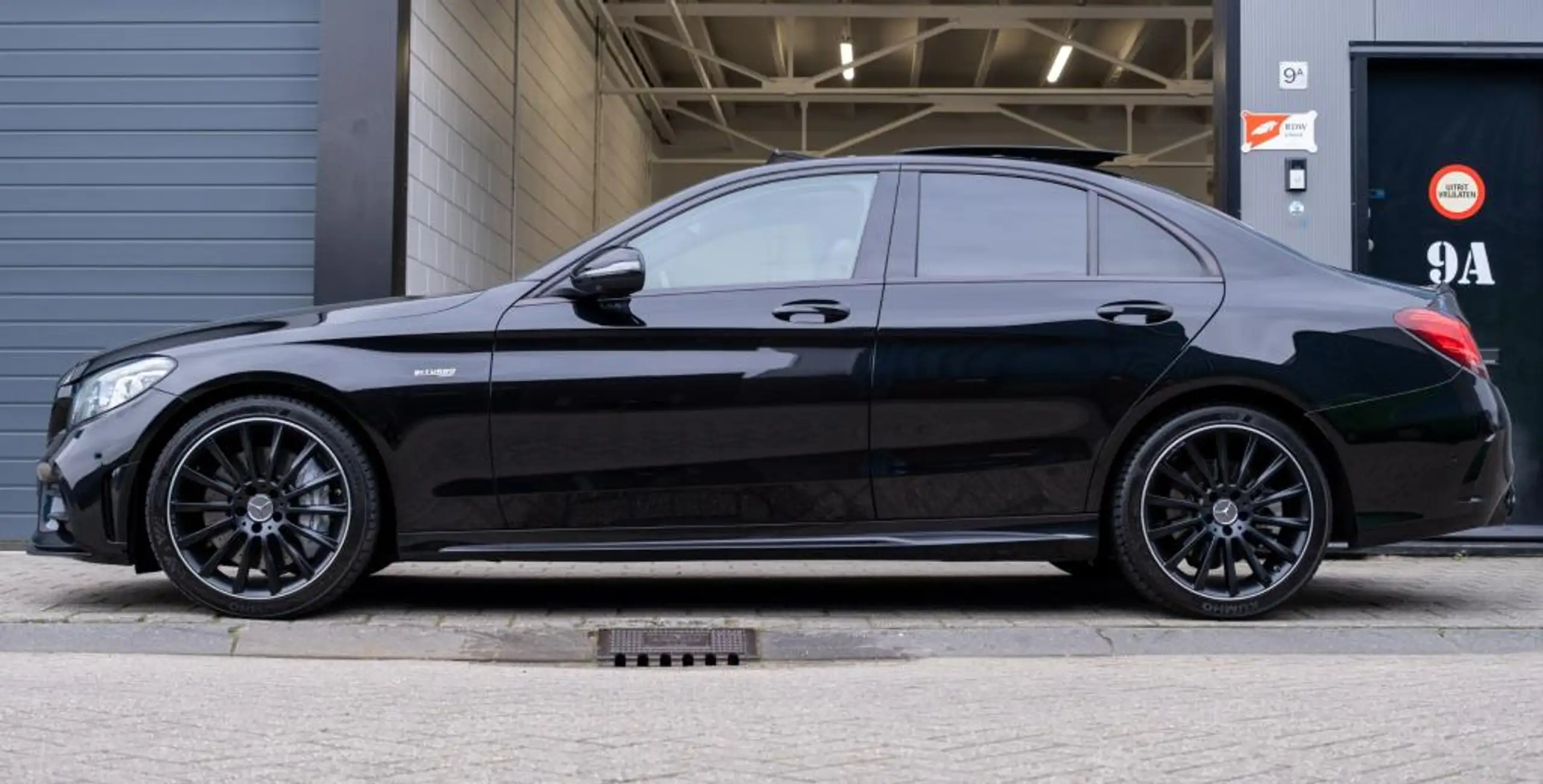 Mercedes-Benz - C 43 AMG