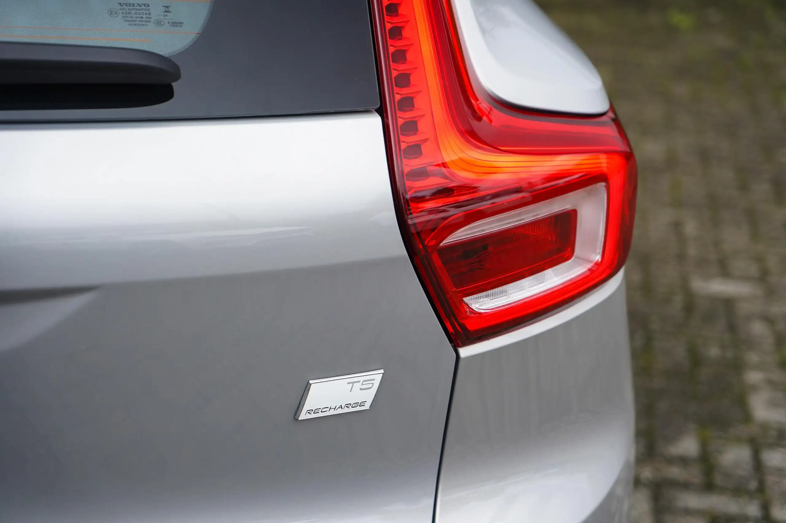 Volvo - XC40