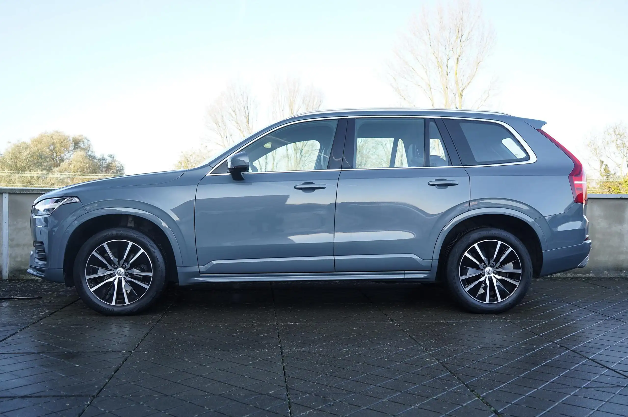 Volvo - XC90