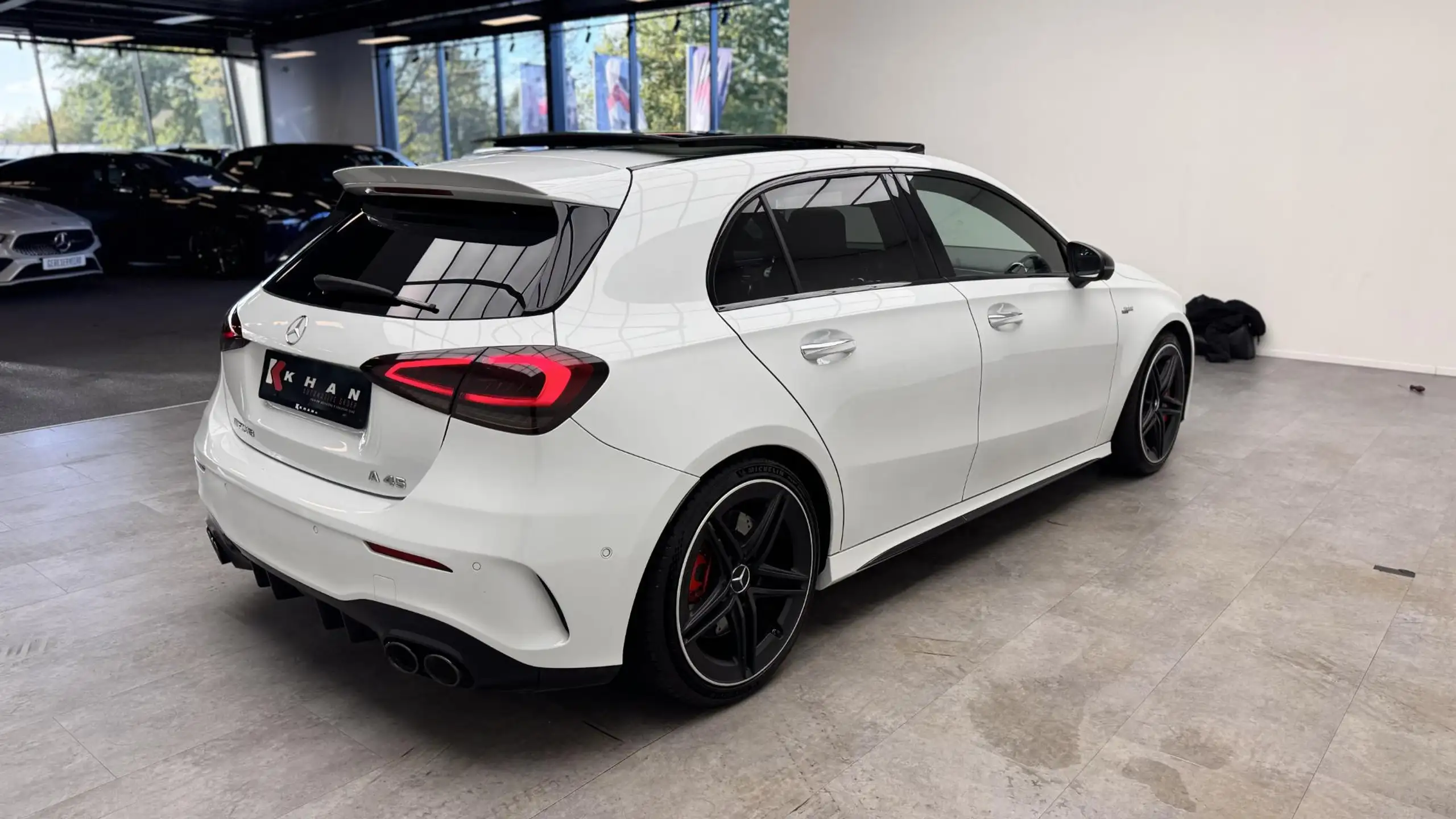 Mercedes-Benz - A 45 AMG