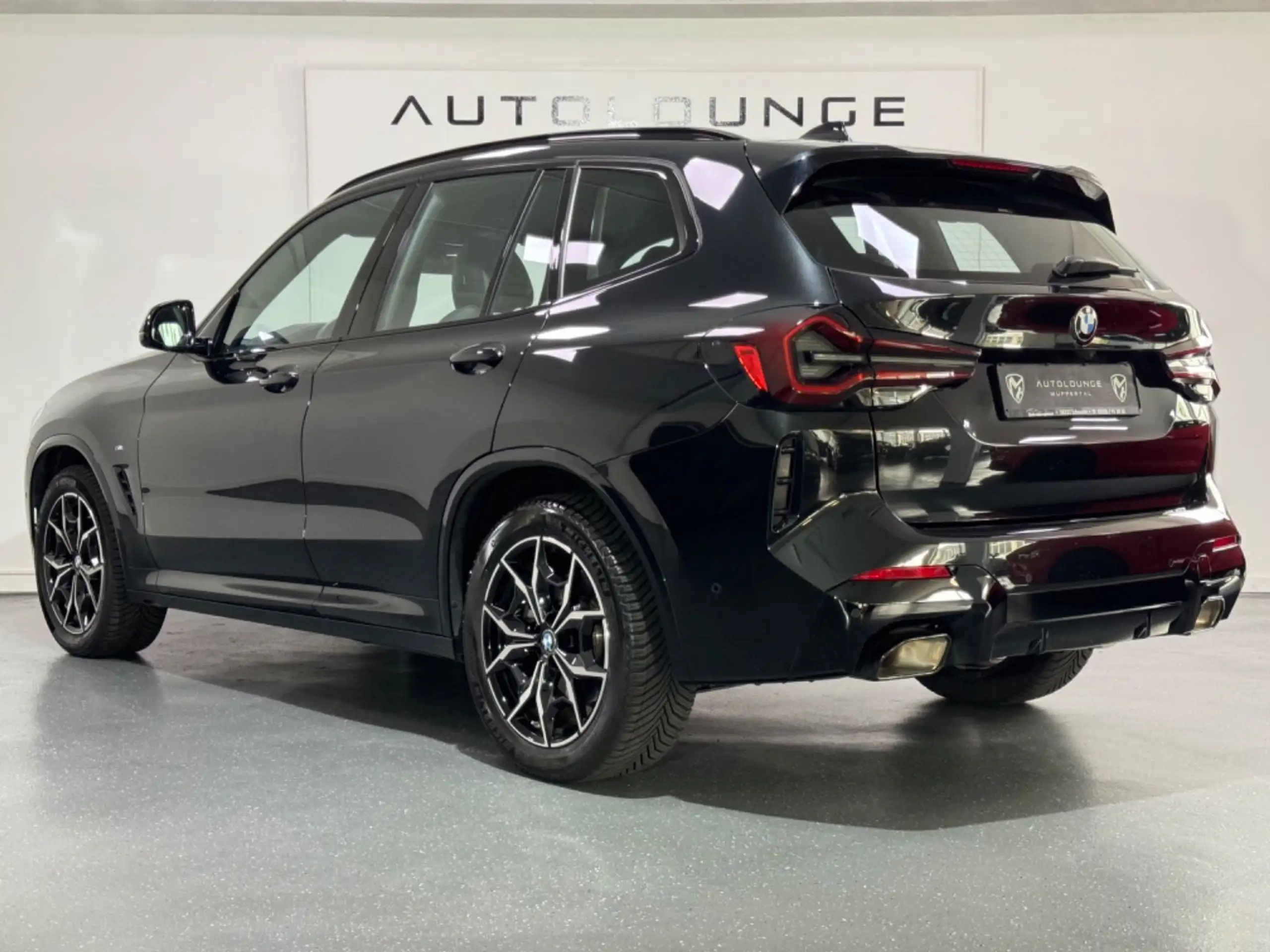 BMW - X3