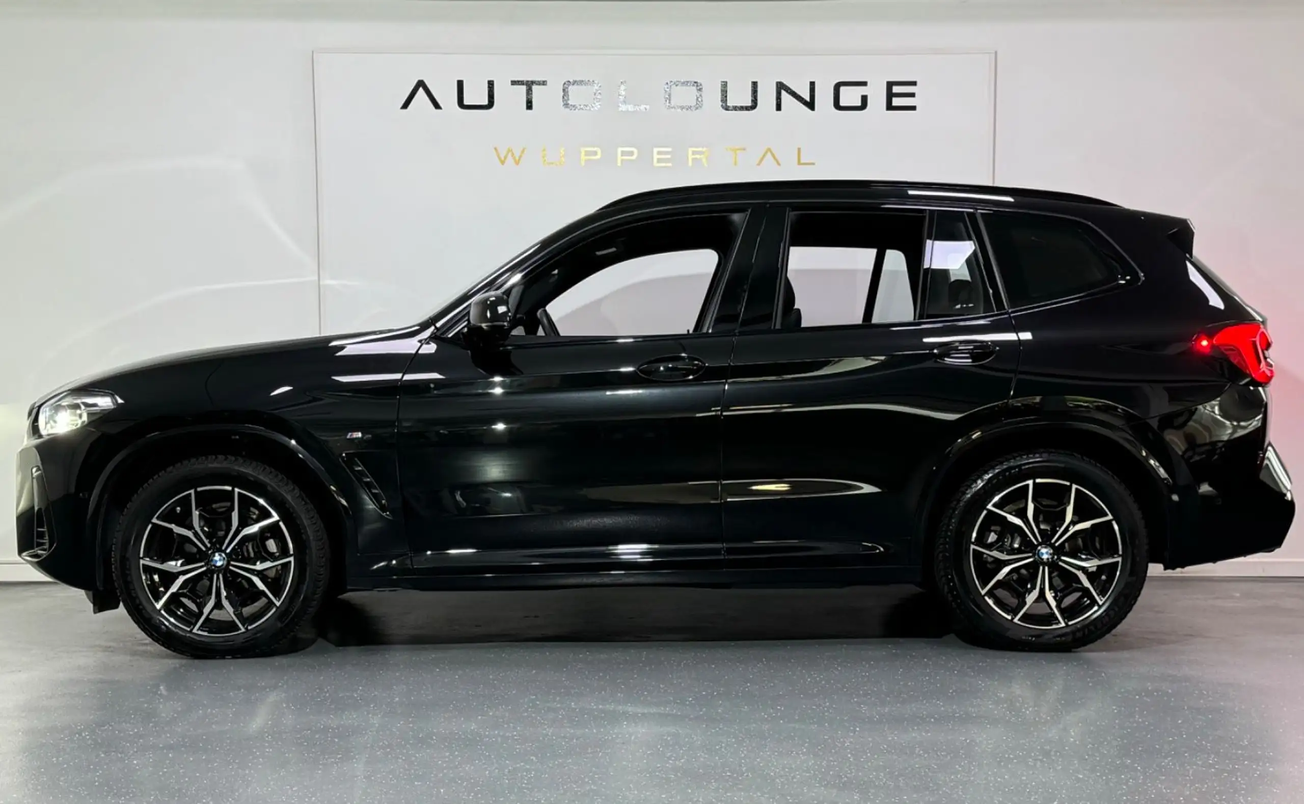 BMW - X3