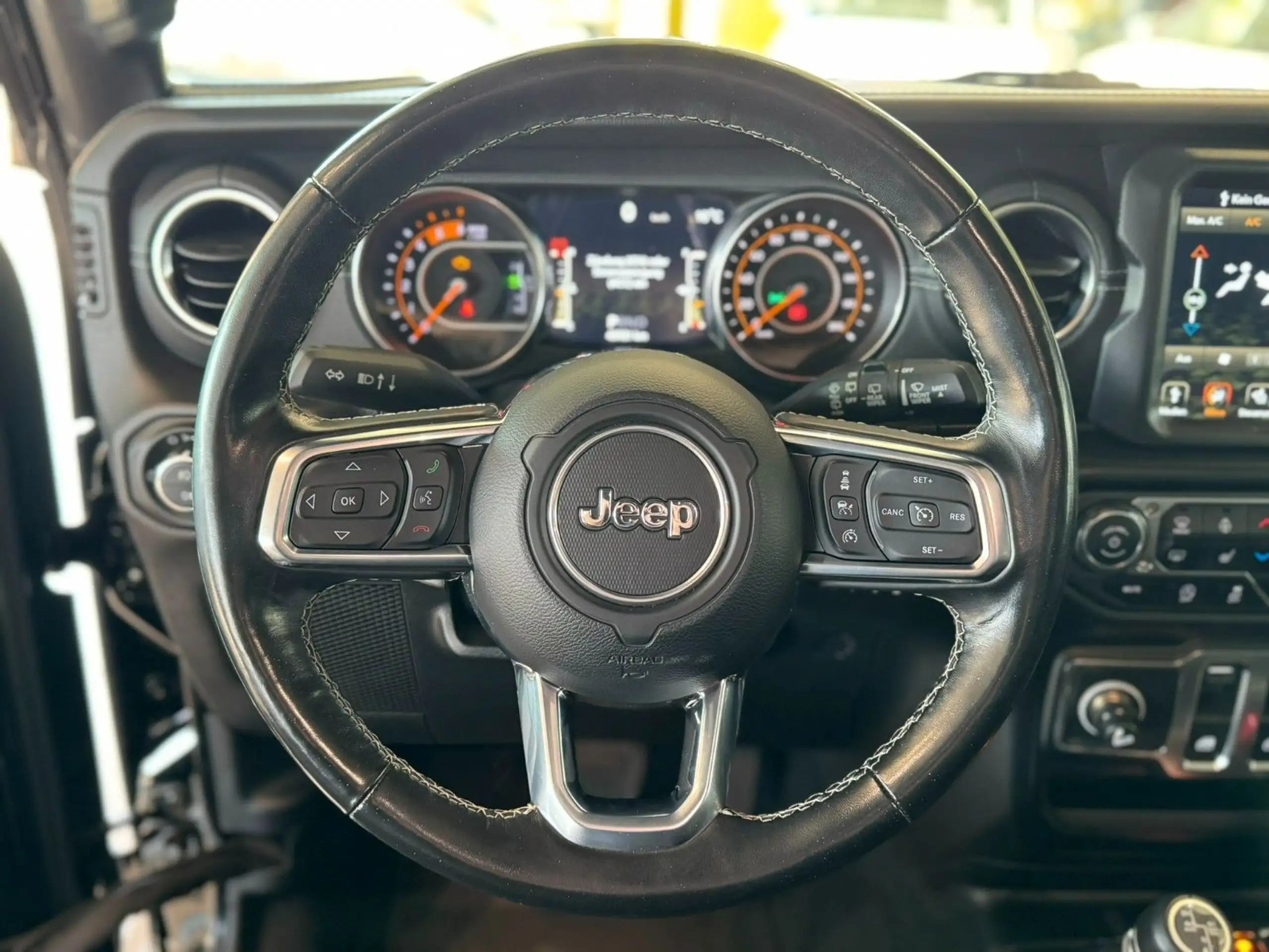 Jeep - Wrangler