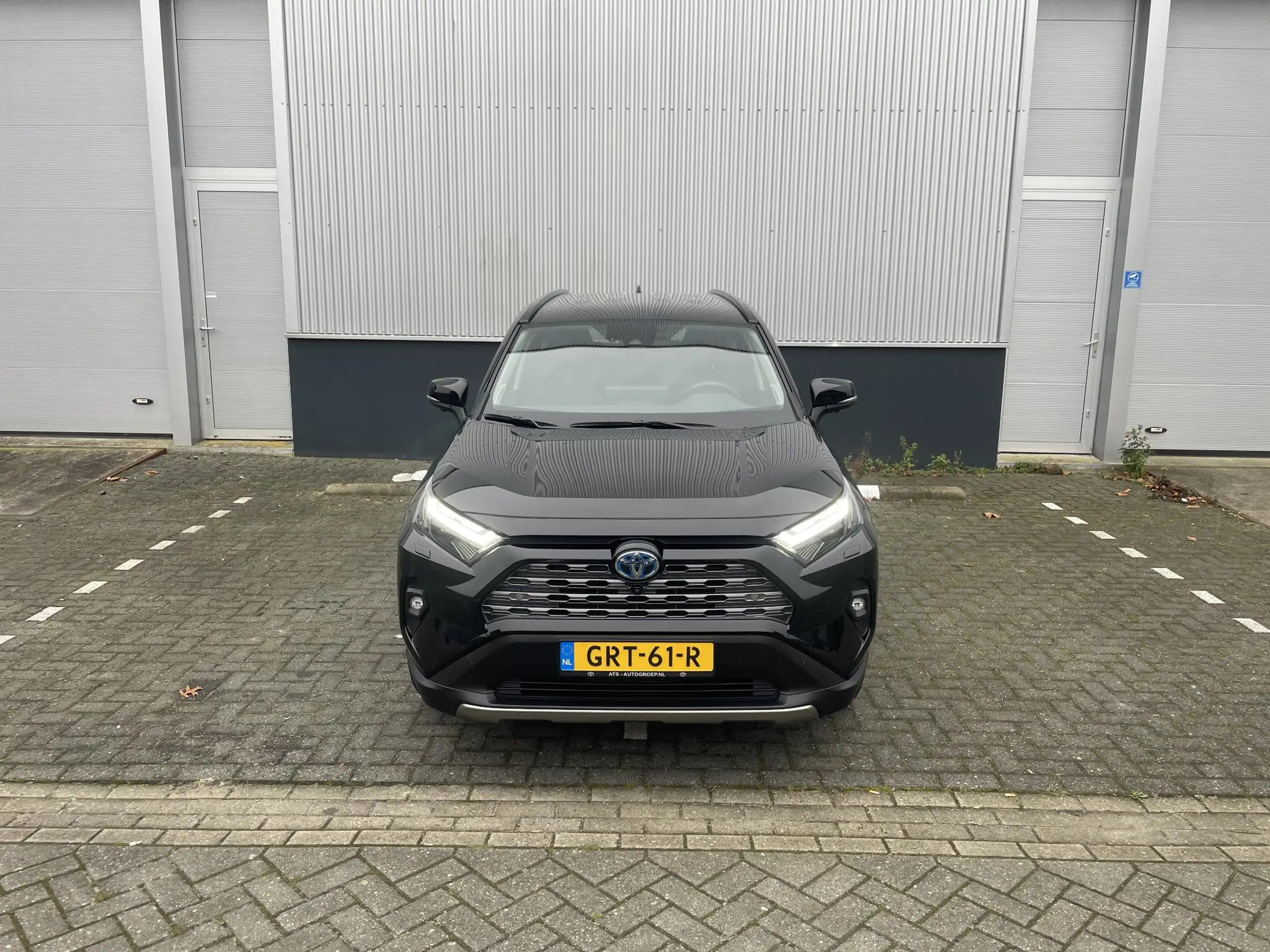 Toyota - RAV 4