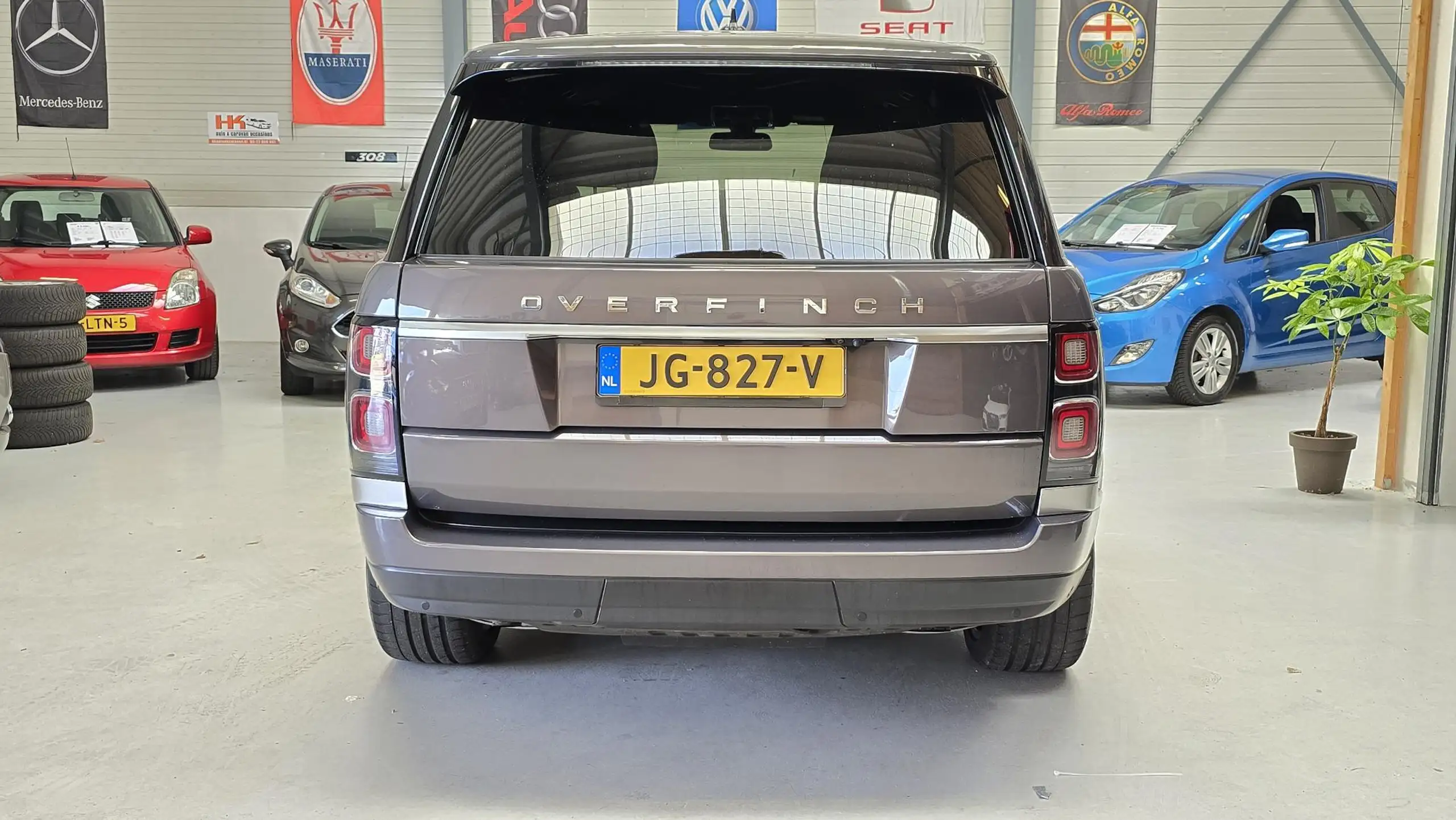 Land Rover - Range Rover