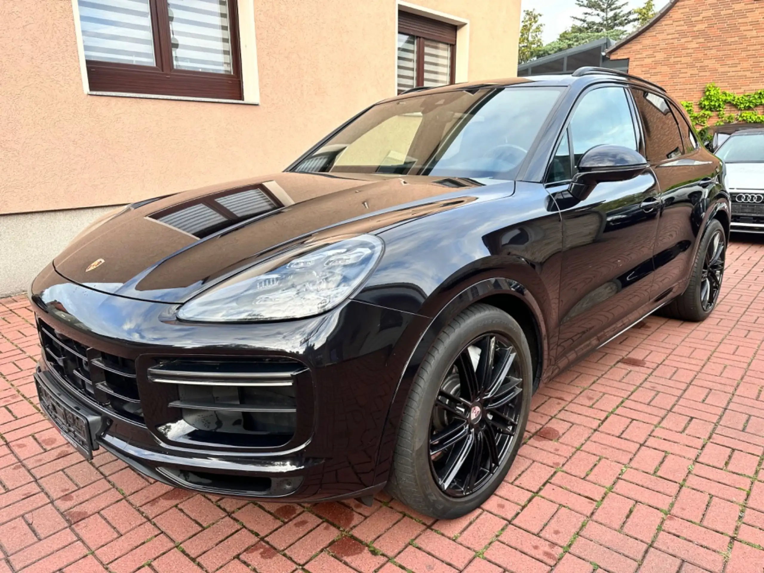 Porsche - Cayenne