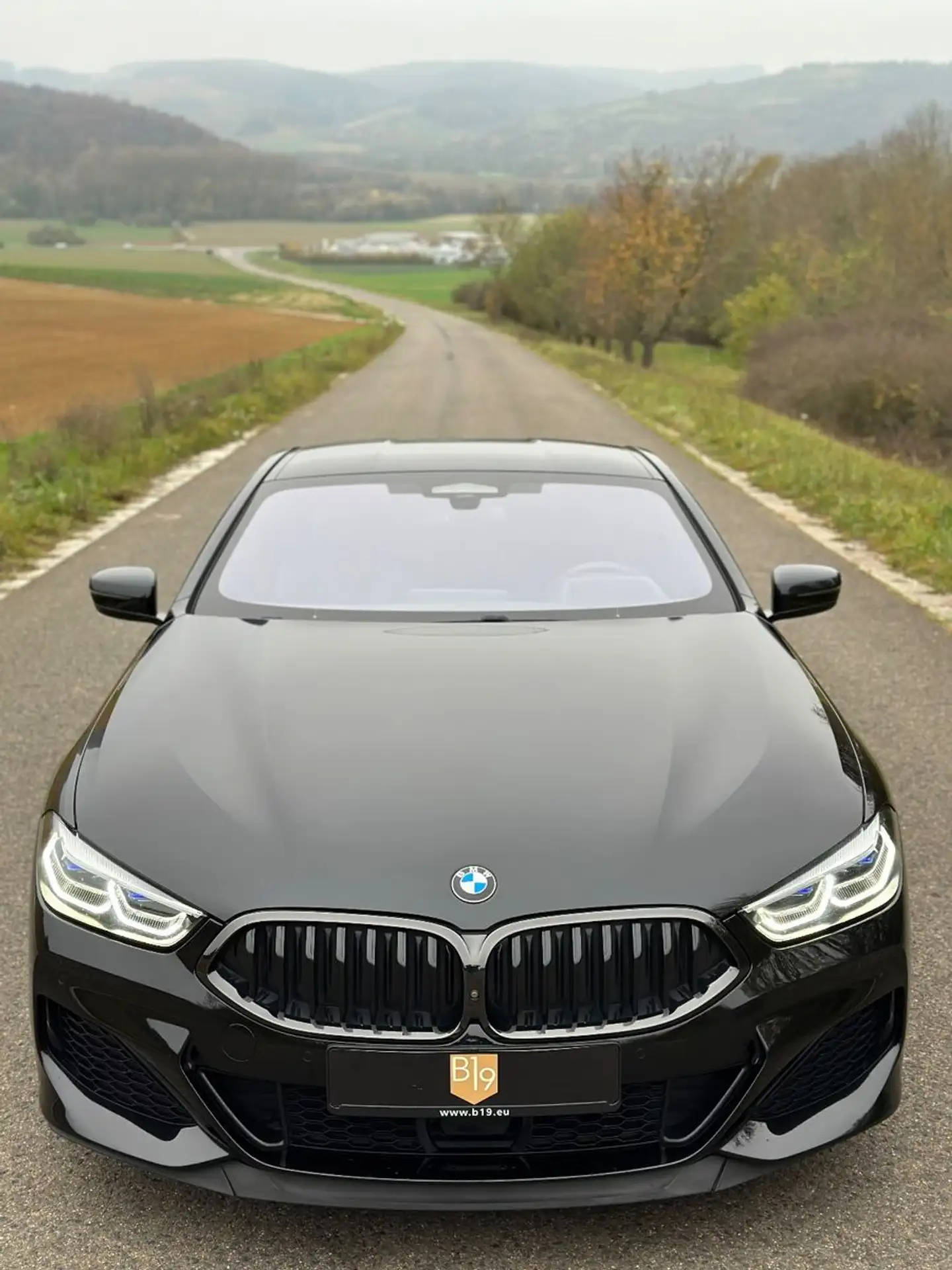 BMW - 840