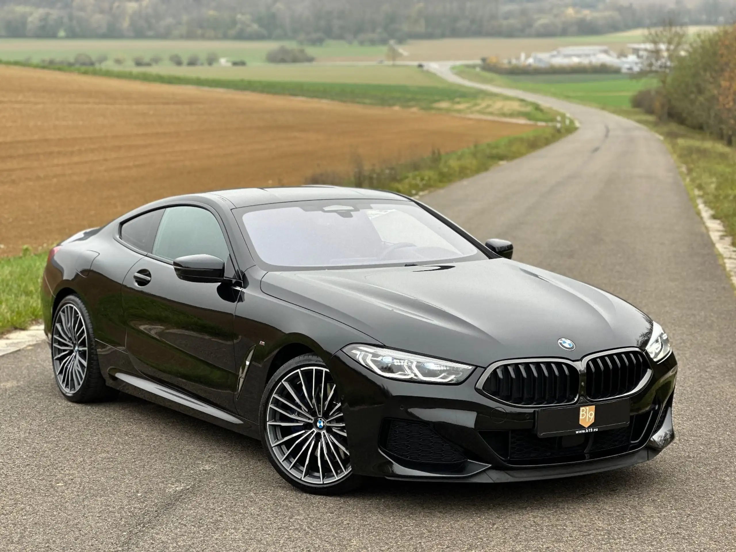 BMW - 840