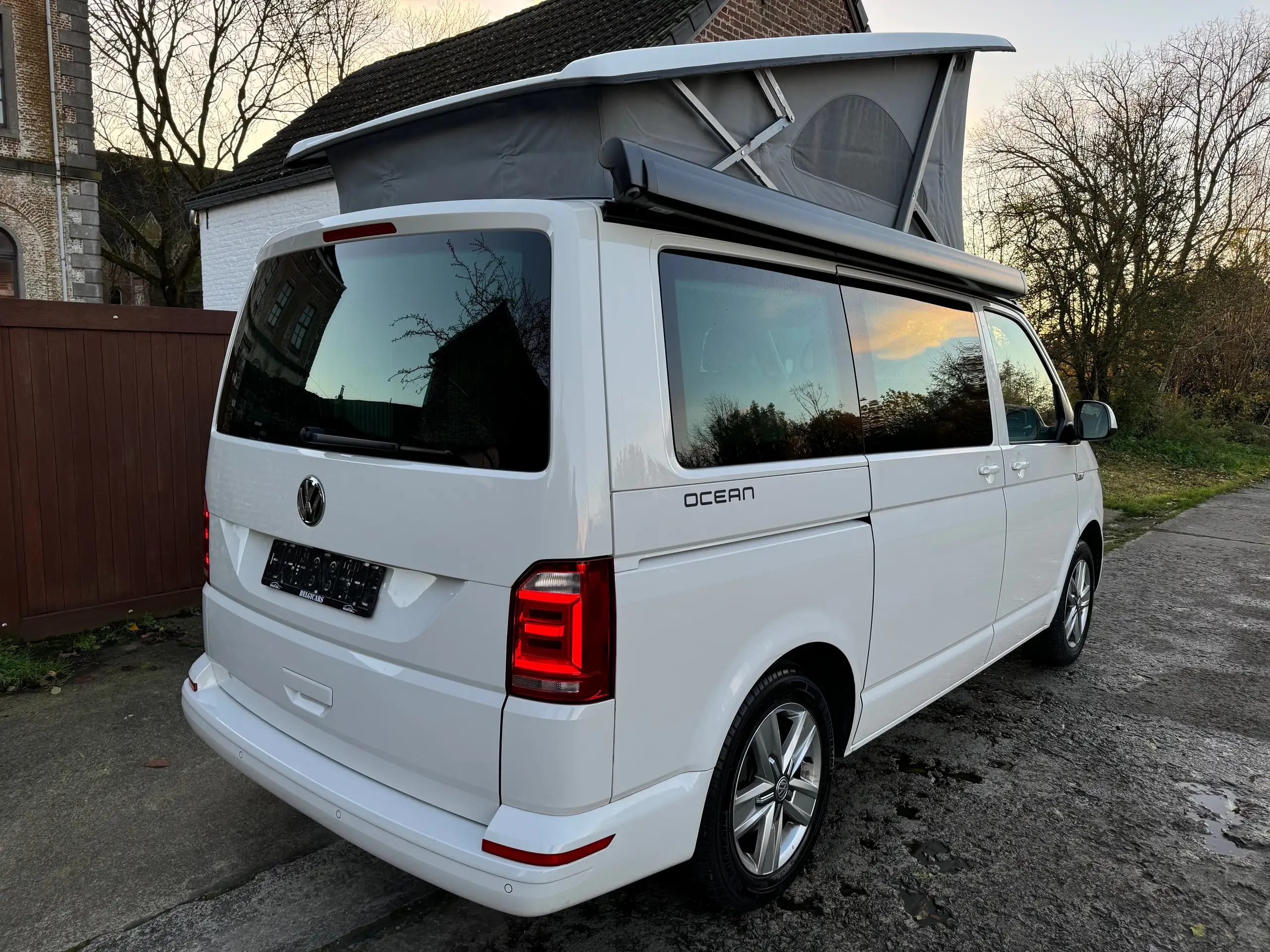 Volkswagen - T6 California