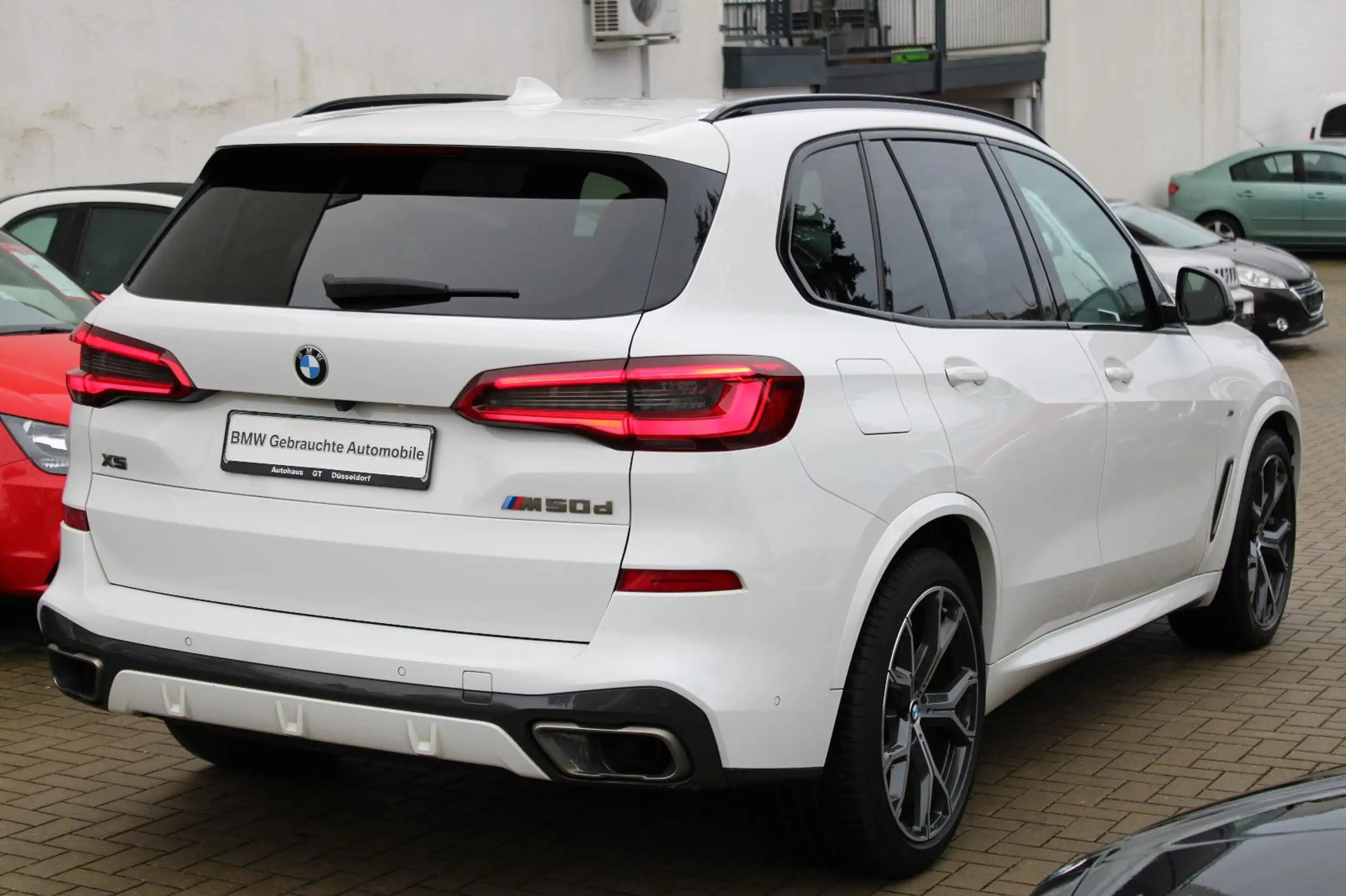 BMW - X5 M