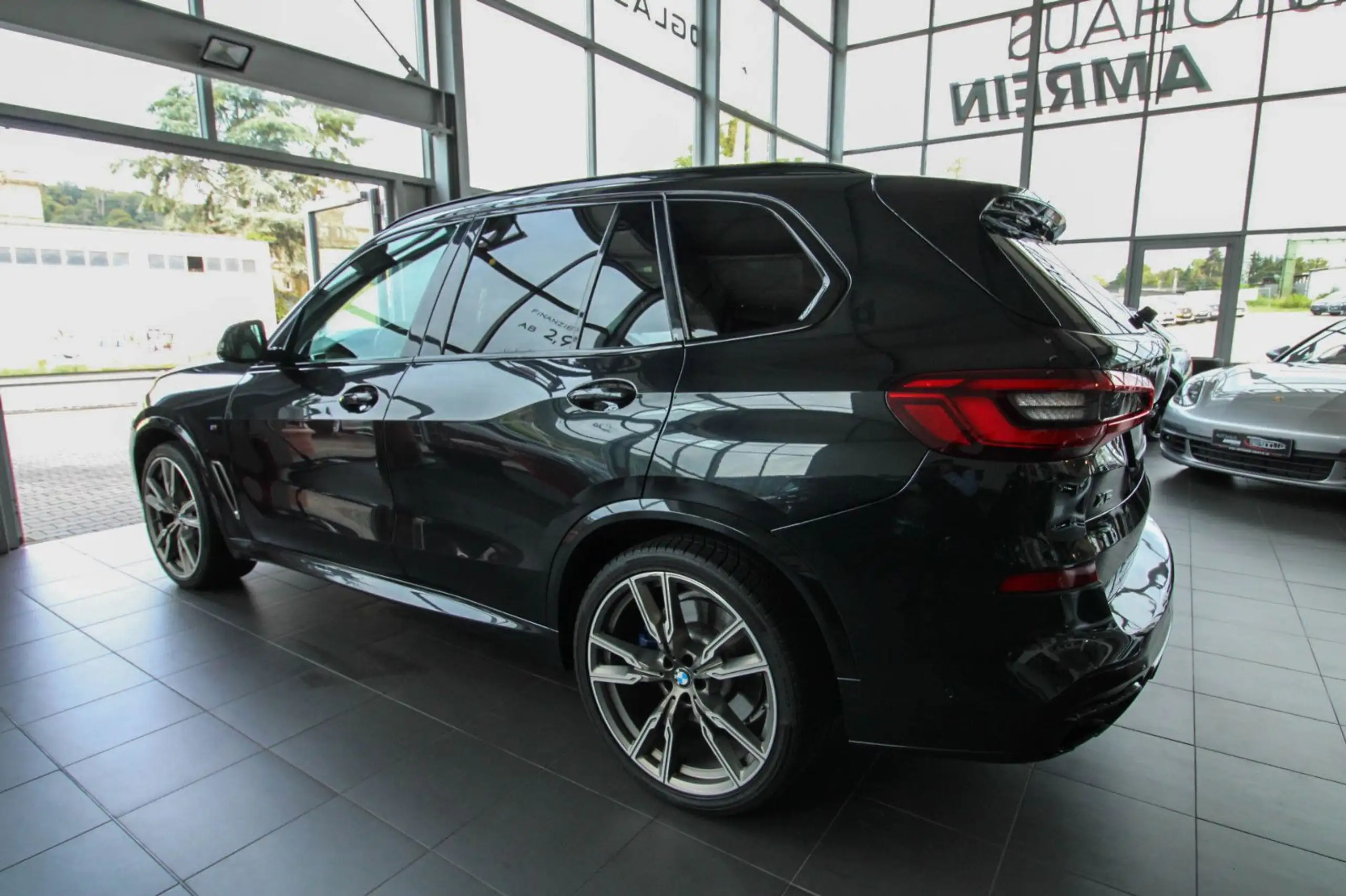 BMW - X5 M