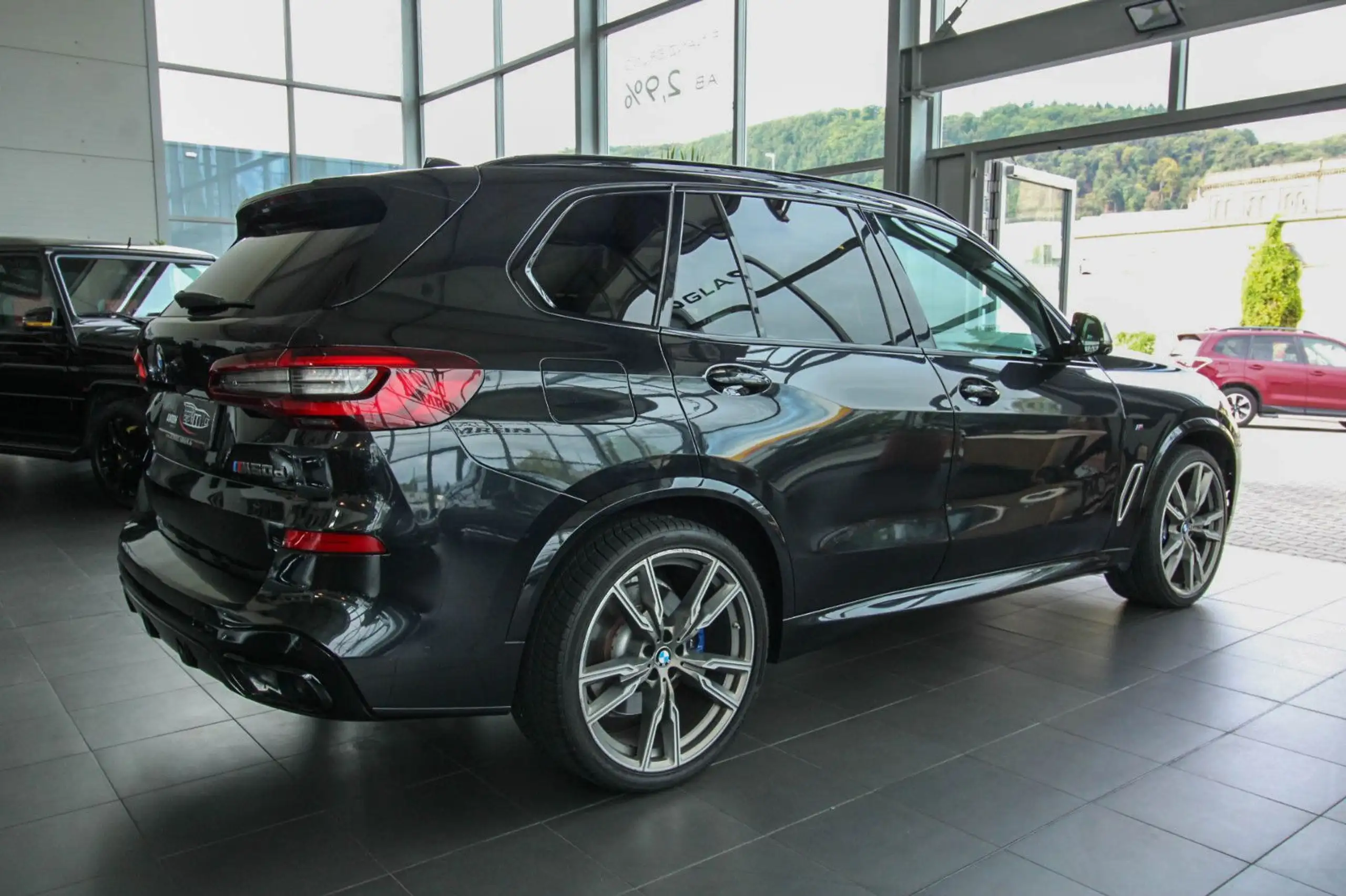 BMW - X5 M