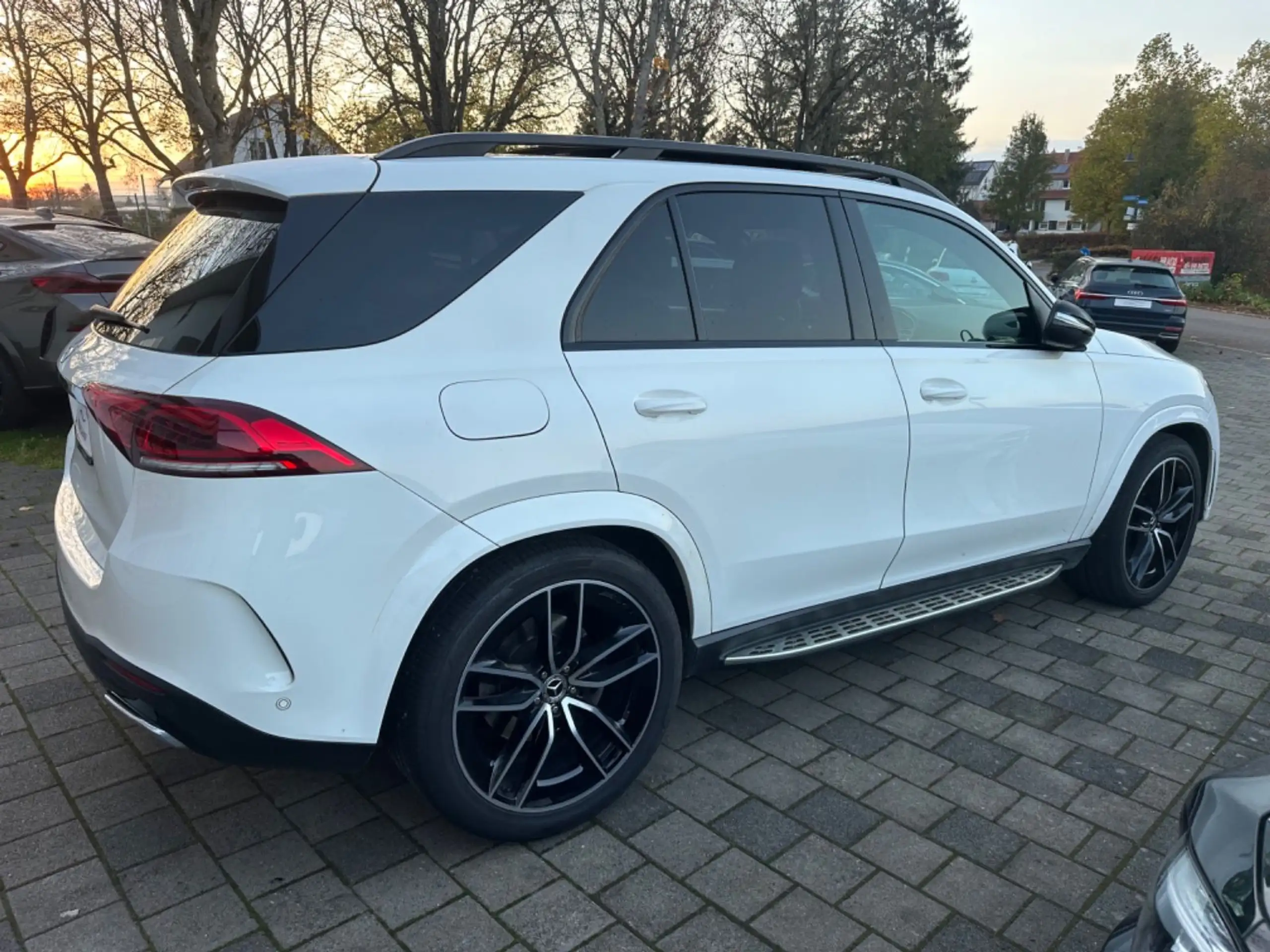 Mercedes-Benz - GLE 400