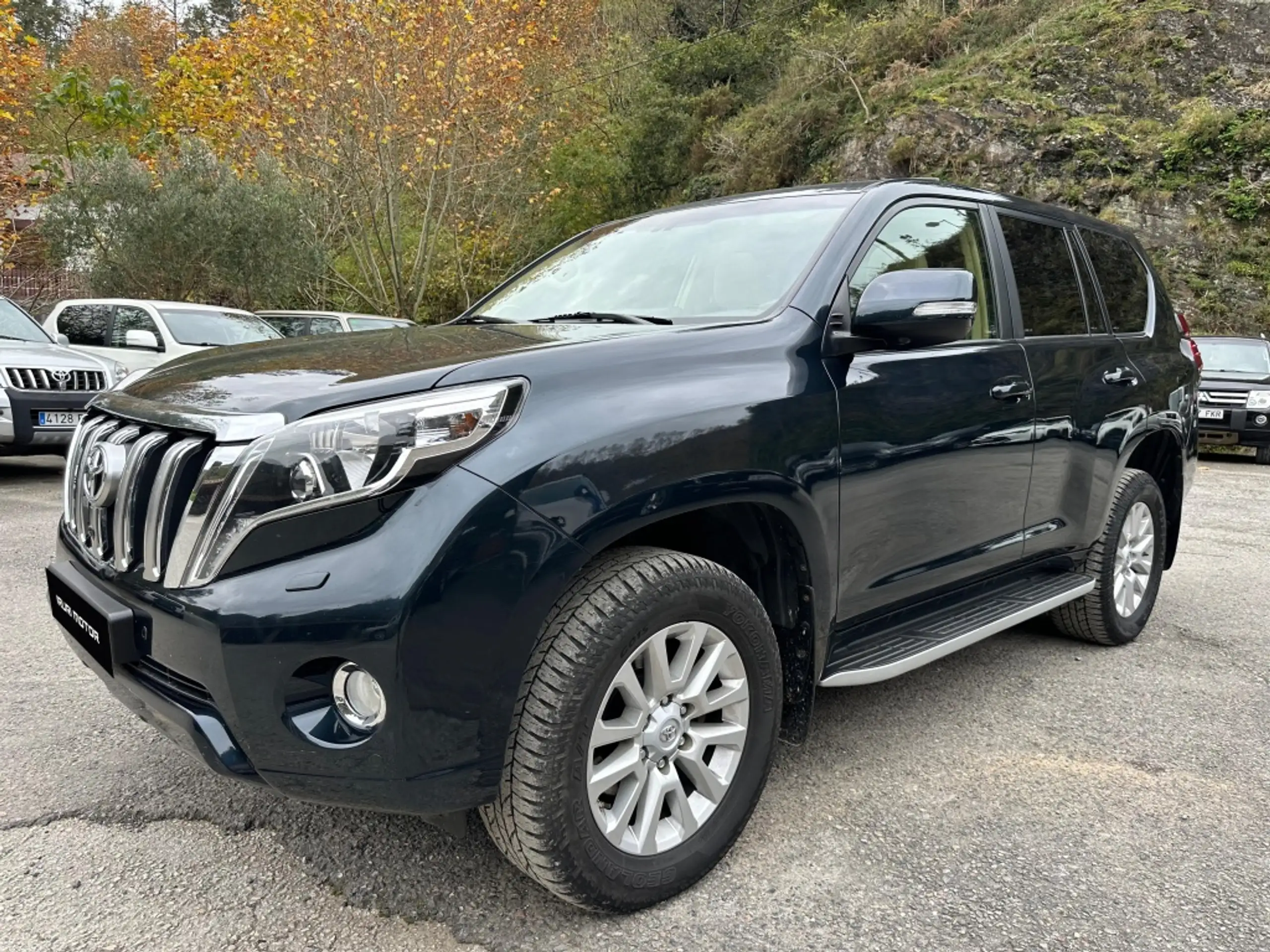 Toyota - Land Cruiser