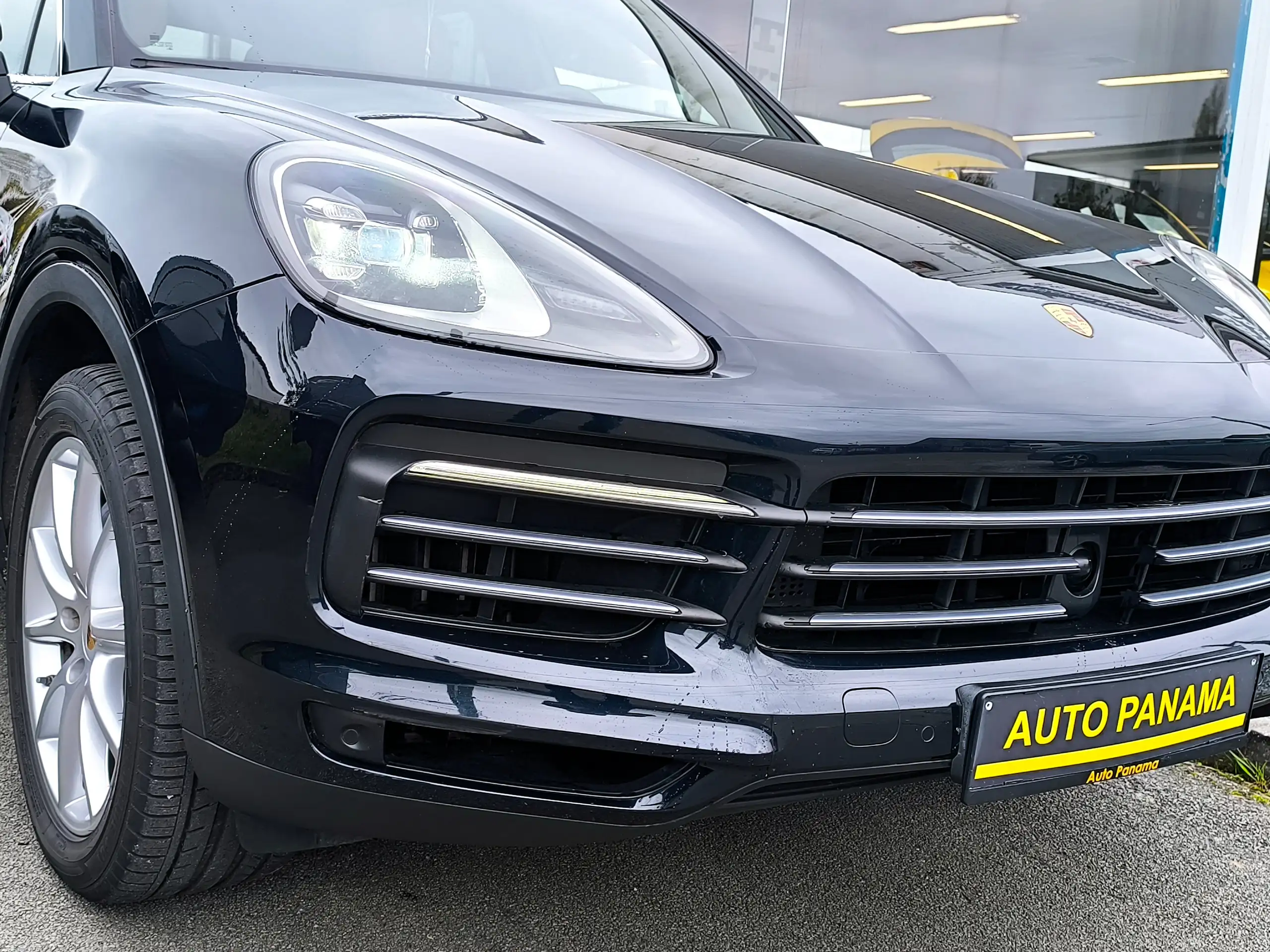 Porsche - Cayenne