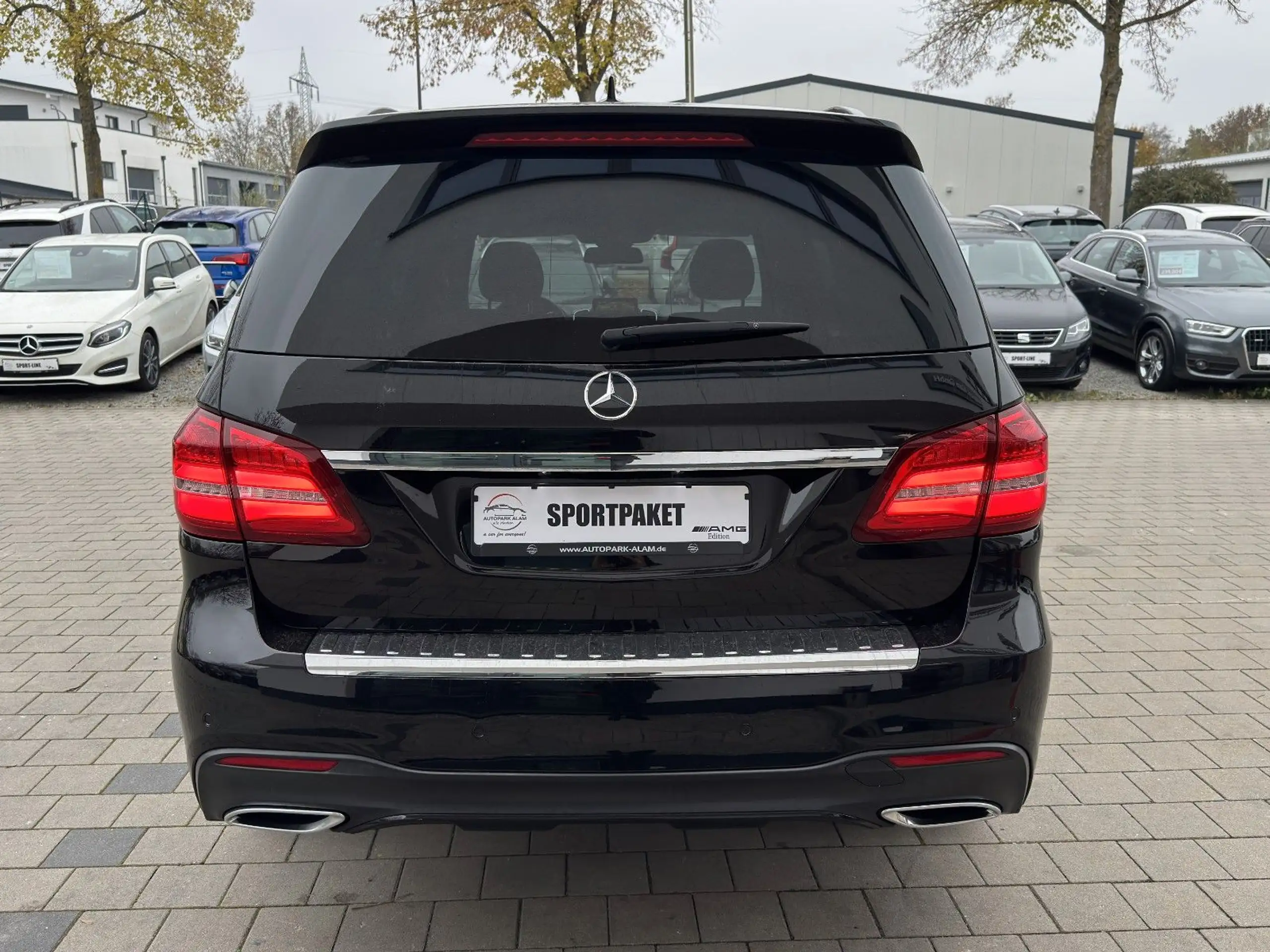 Mercedes-Benz - GLS 350