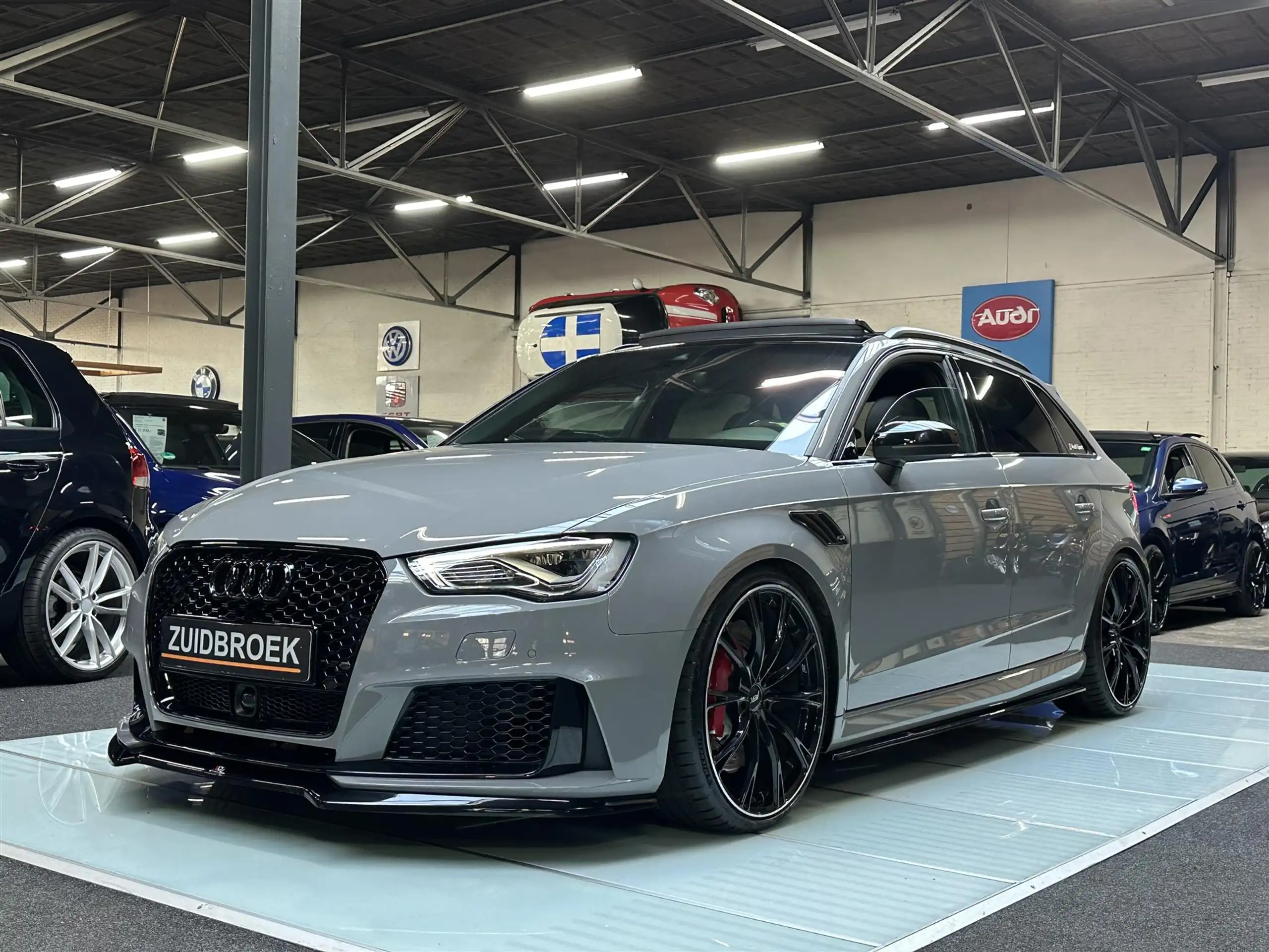 Audi - RS3