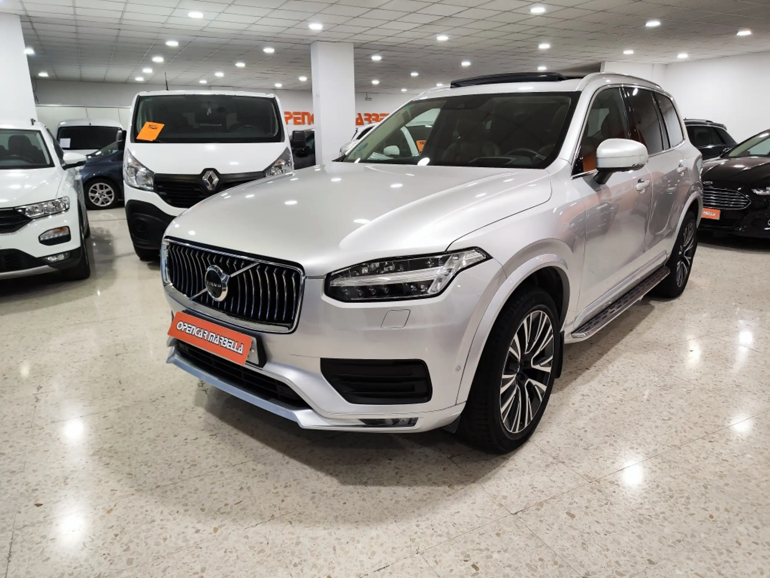 Volvo - XC90