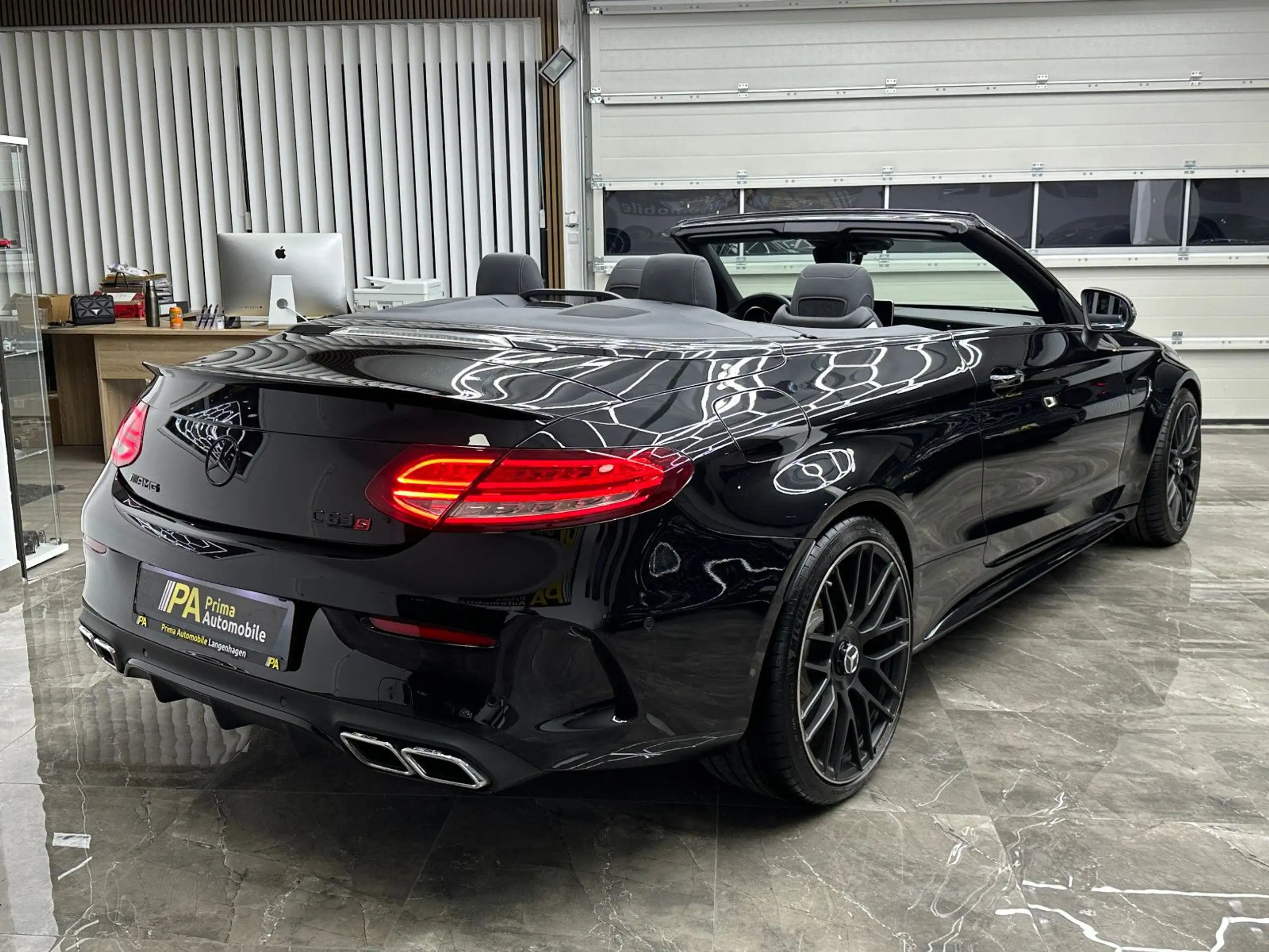 Mercedes-Benz - C 63 AMG