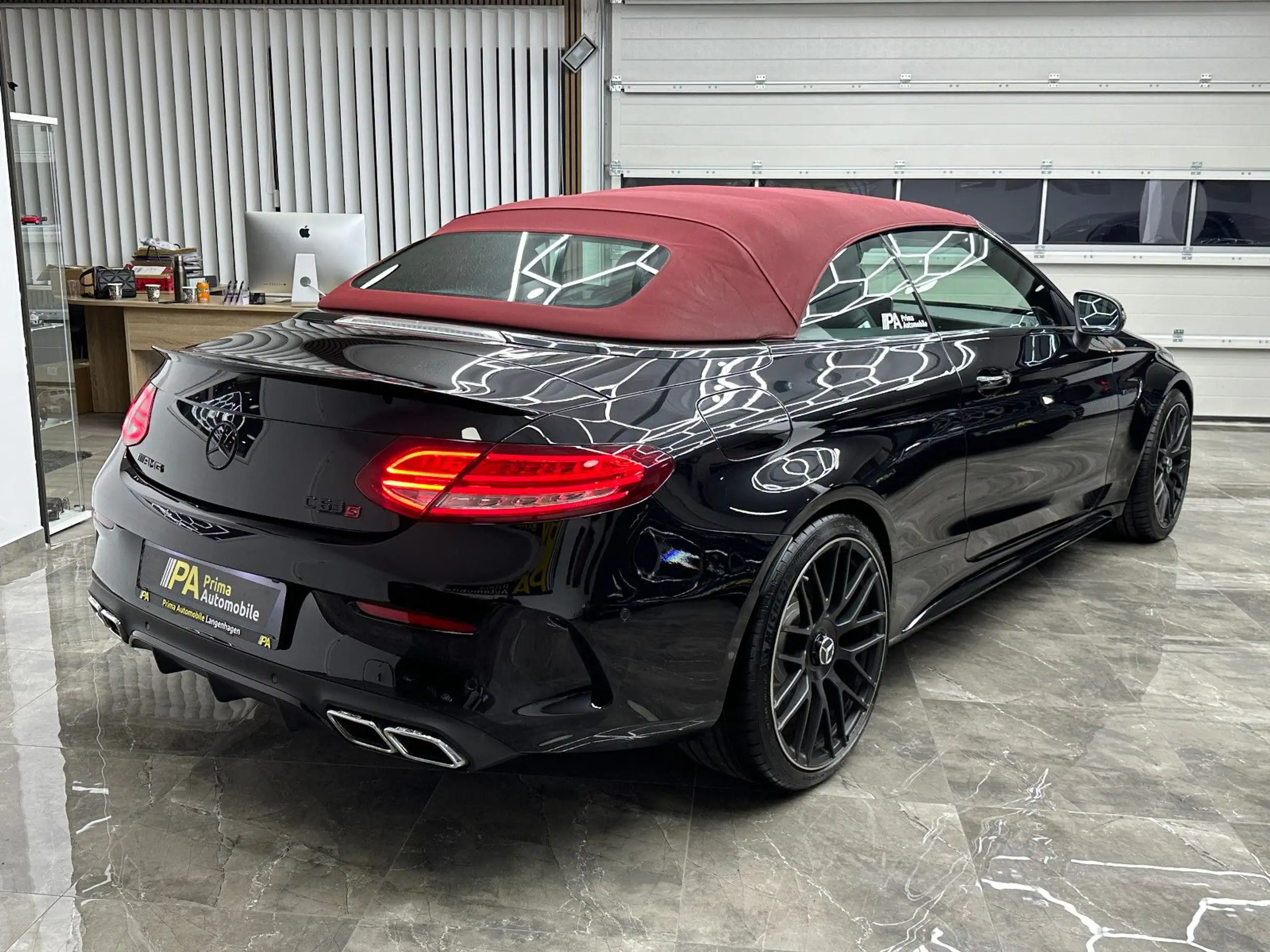 Mercedes-Benz - C 63 AMG