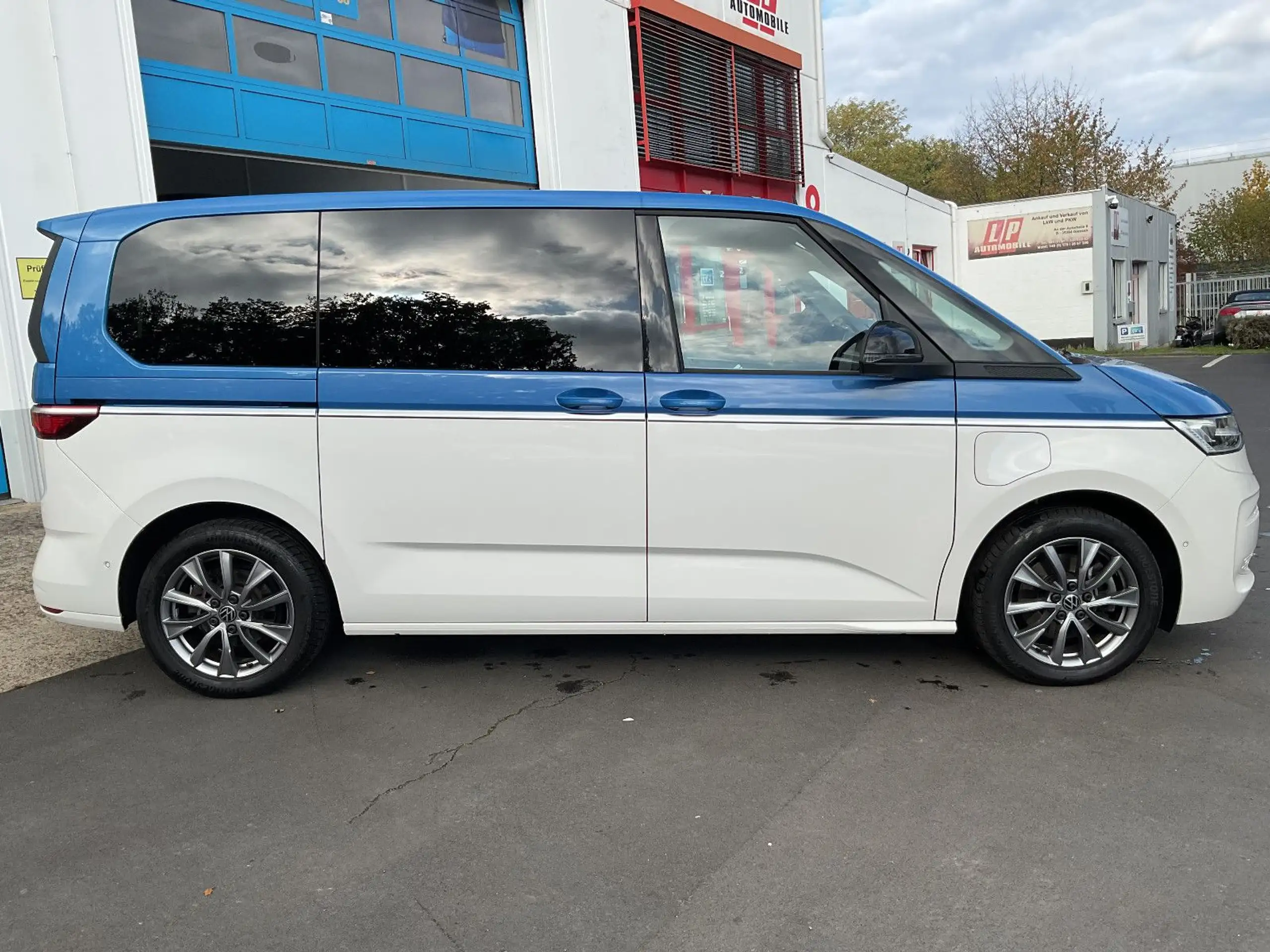 Volkswagen - T7 Multivan