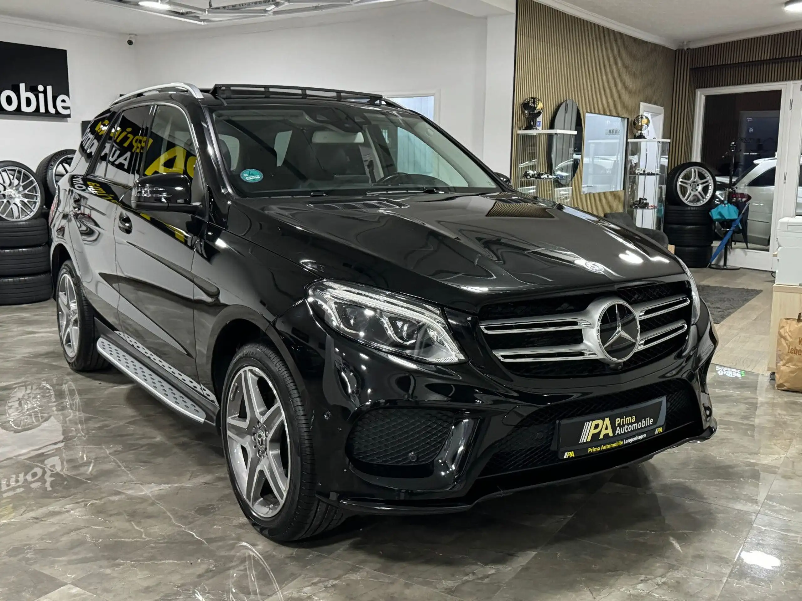 Mercedes-Benz - GLE 350