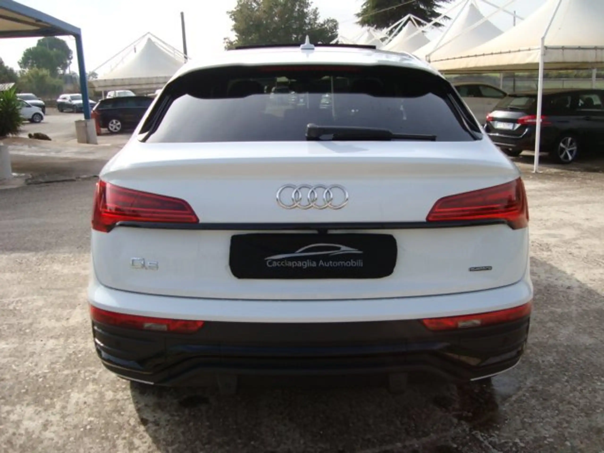 Audi - Q5