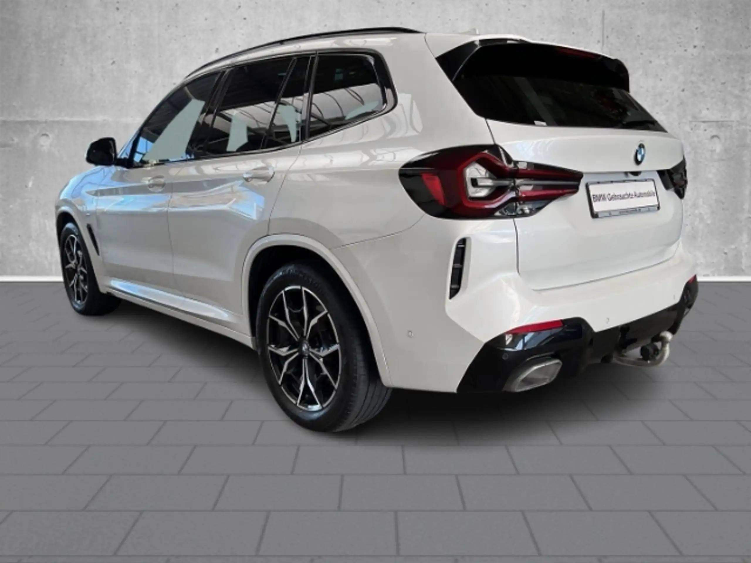 BMW - X3