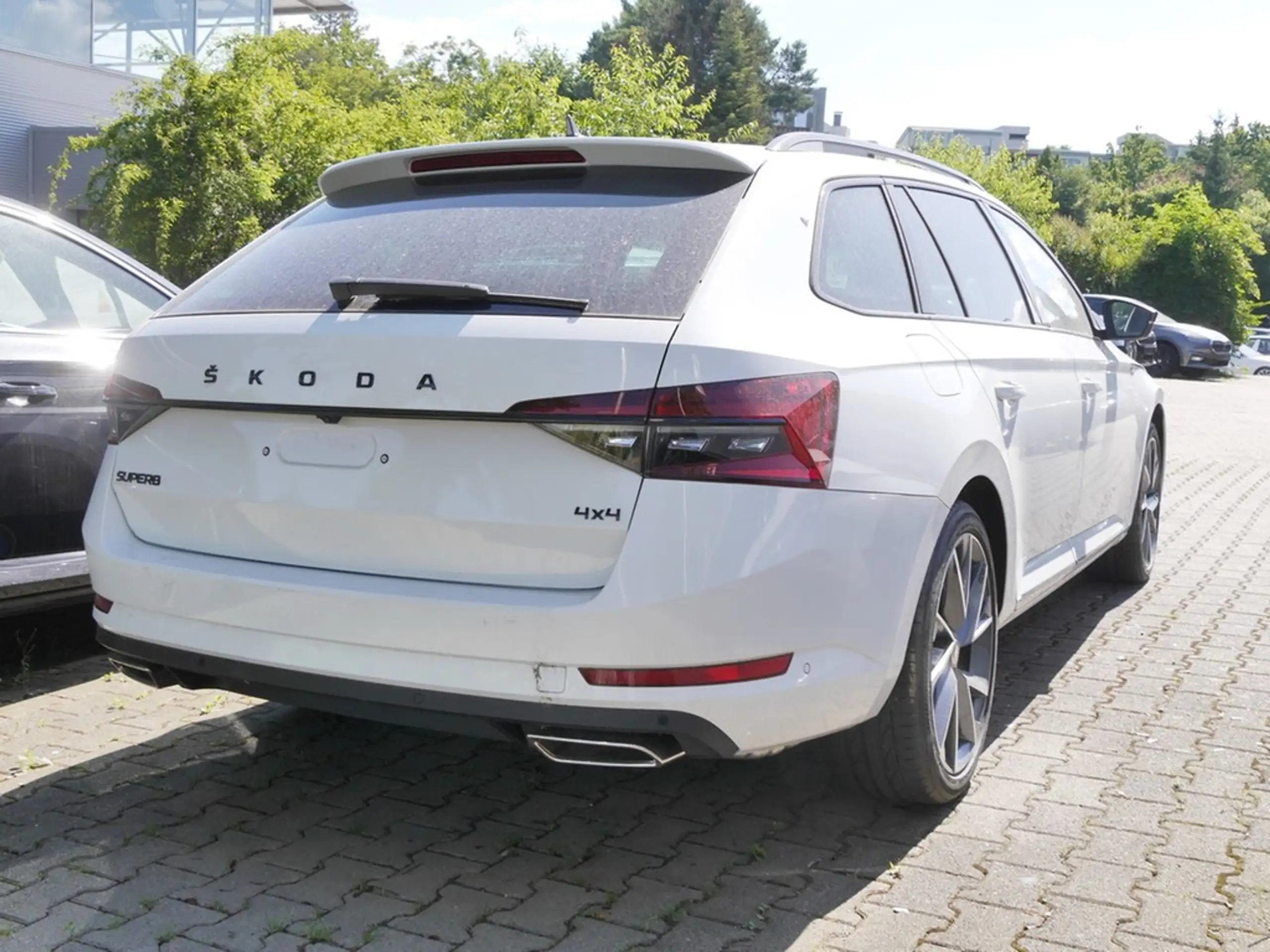 Skoda - Superb