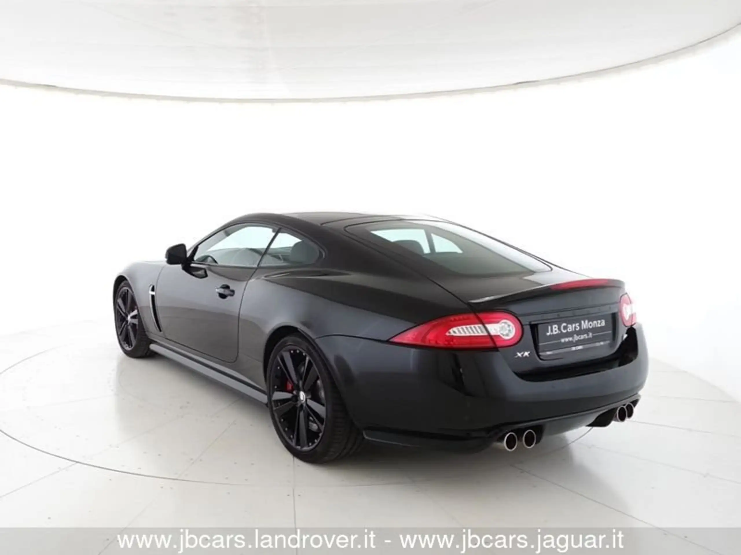 Jaguar - XKR