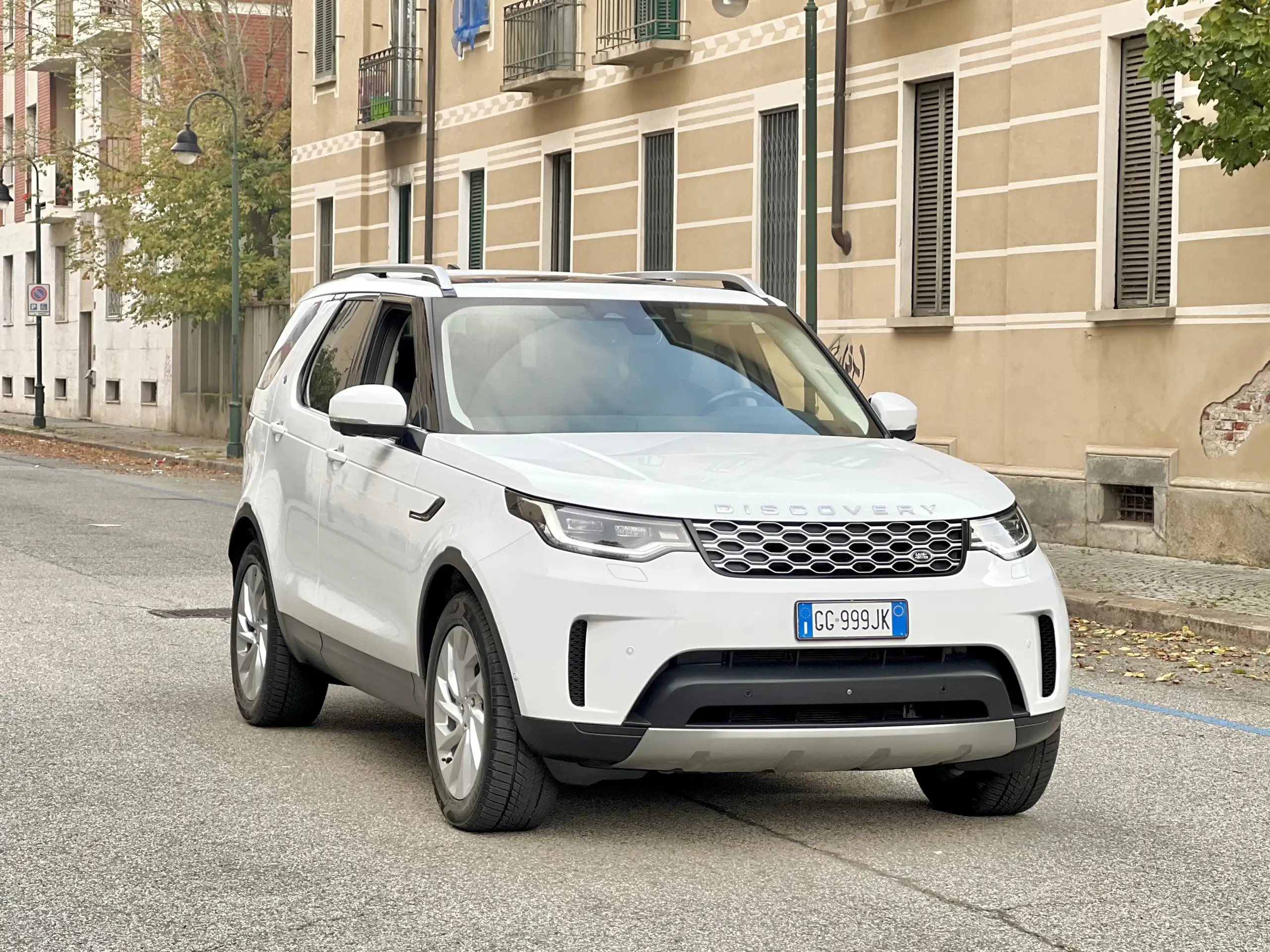 Land Rover - Discovery