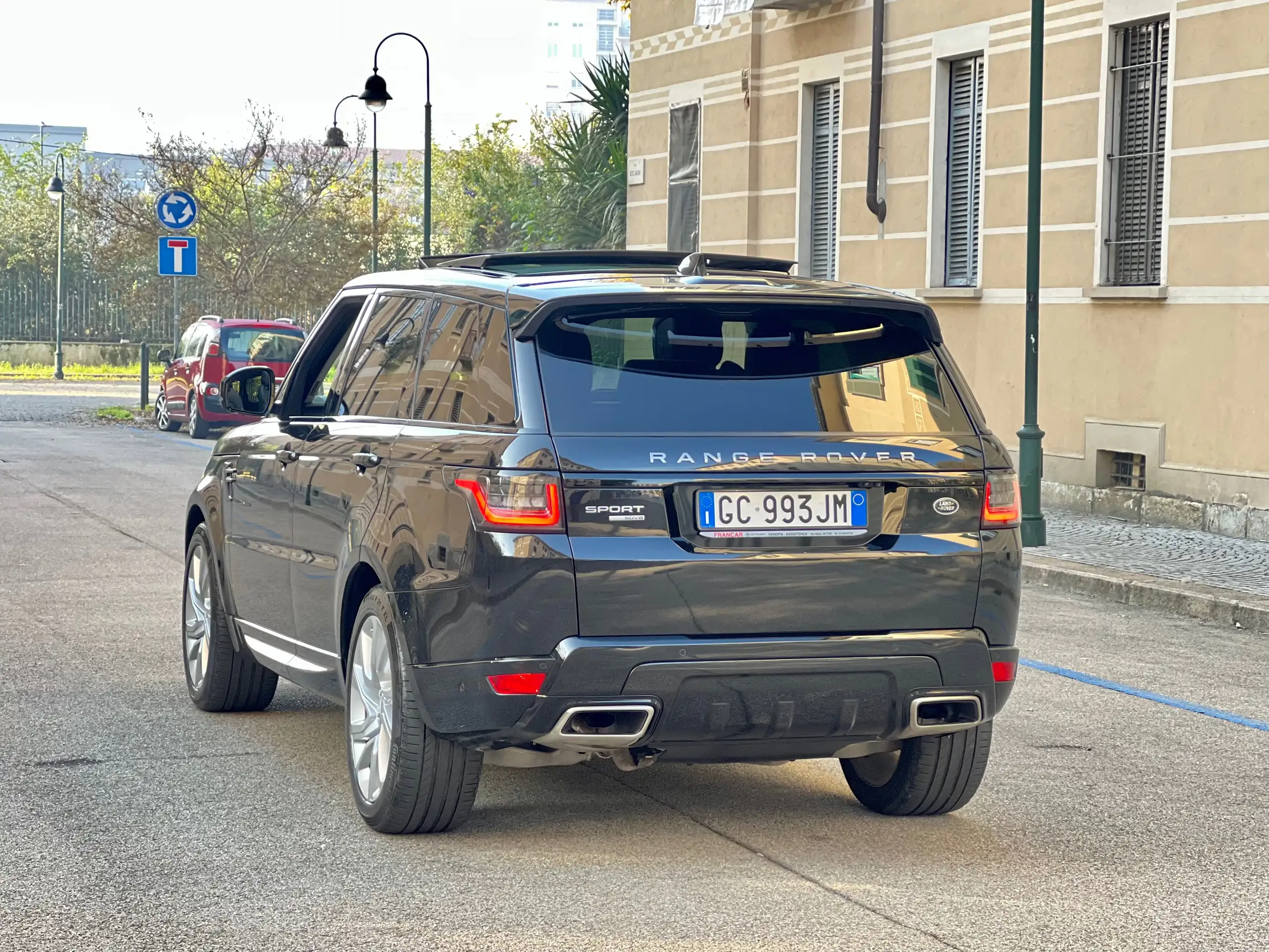 Land Rover - Range Rover Sport