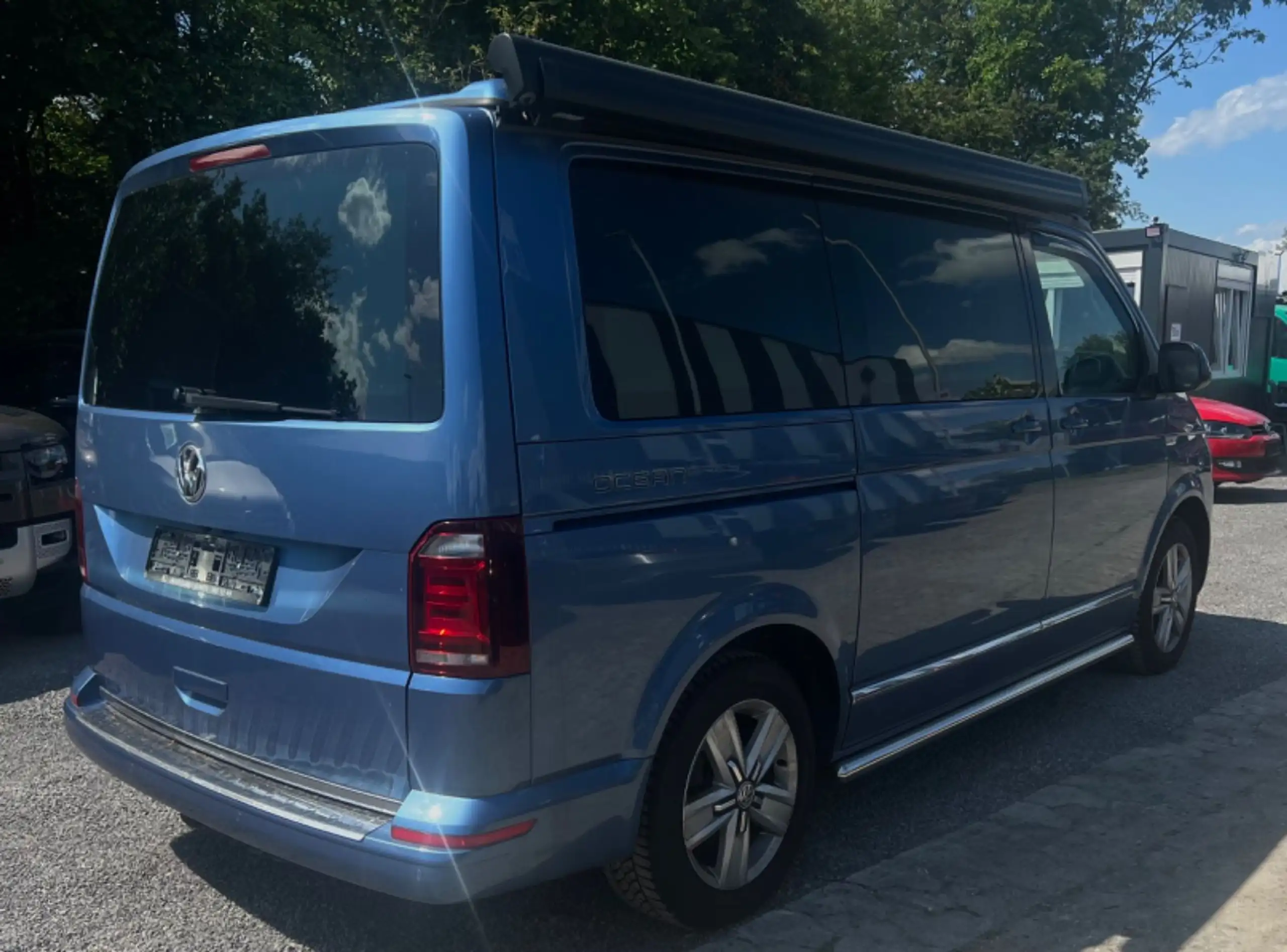 Volkswagen - T6 California