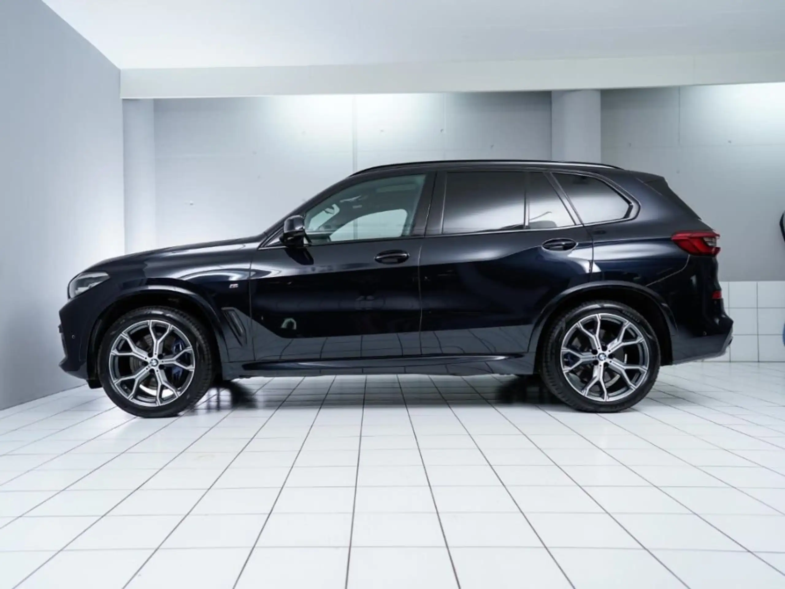 BMW - X5