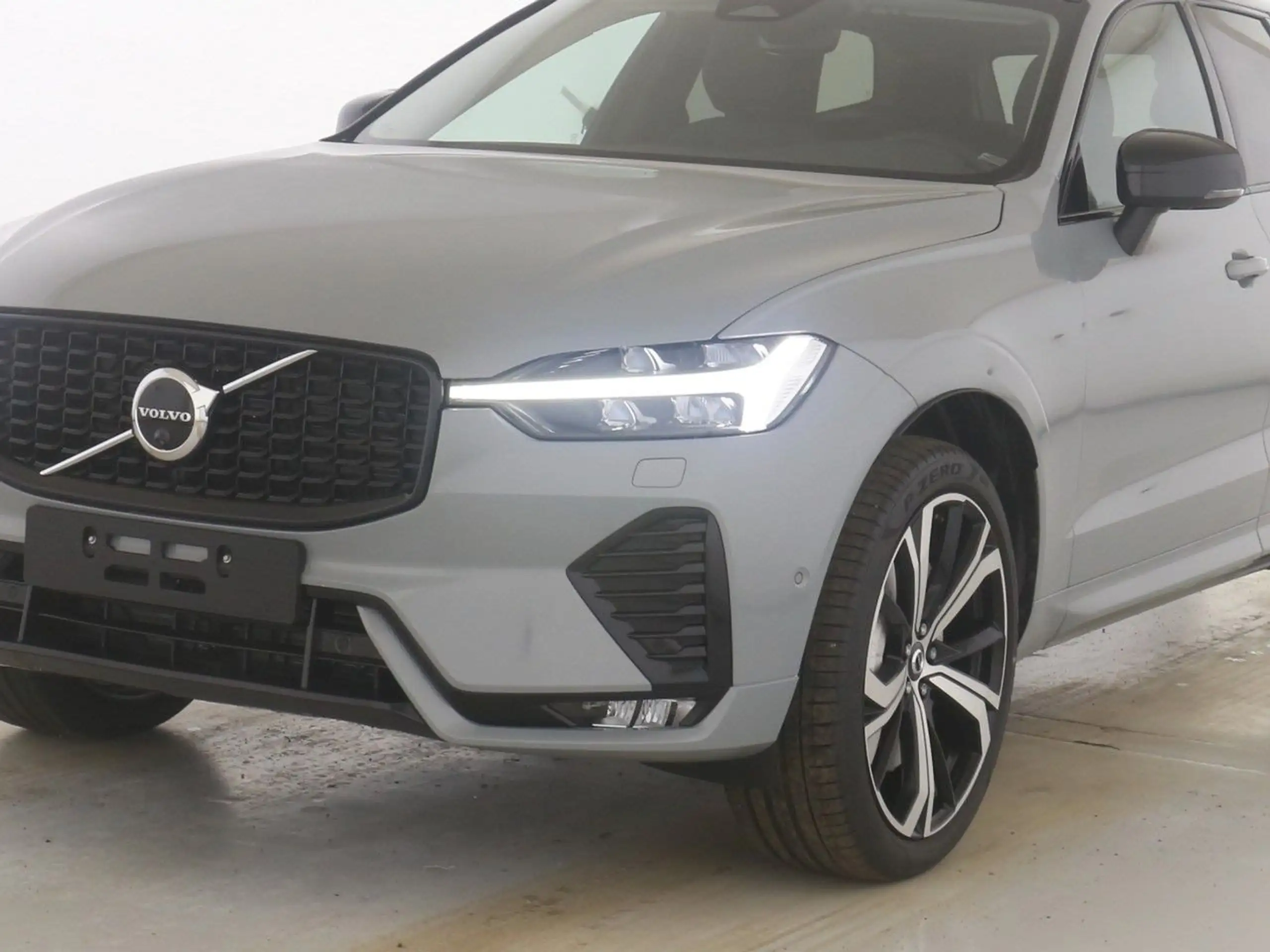 Volvo - XC60