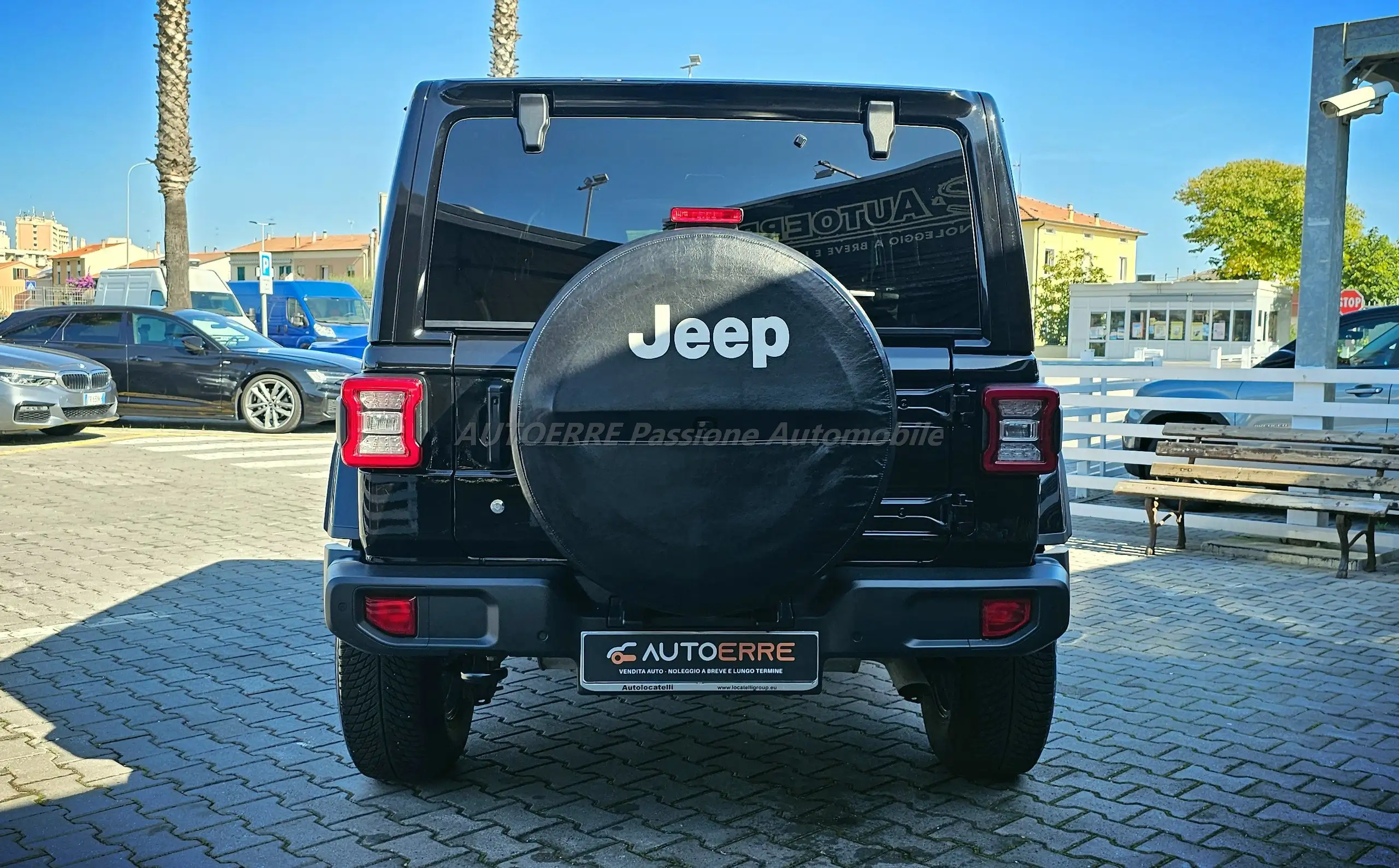 Jeep - Wrangler