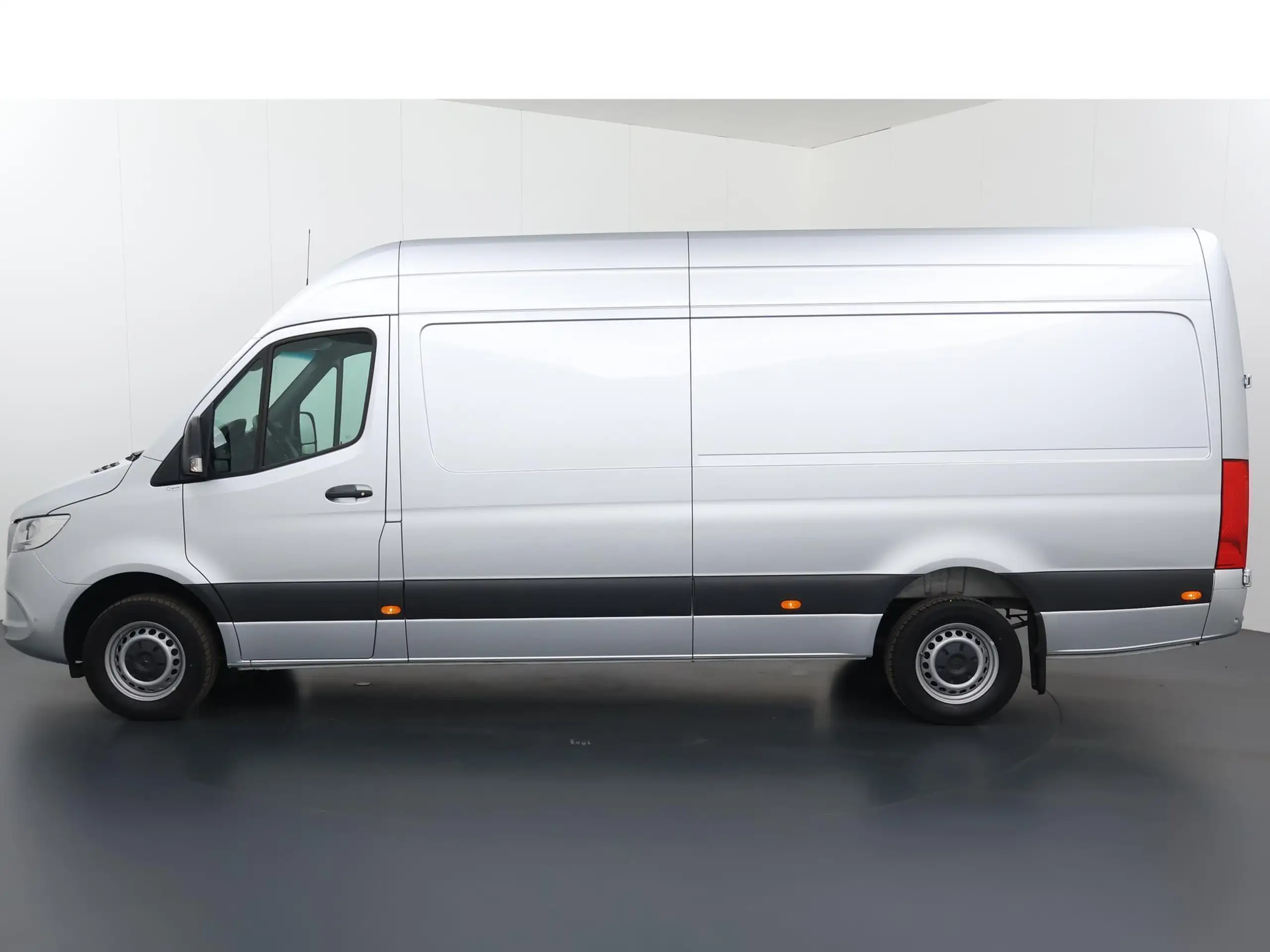 Mercedes-Benz - Sprinter