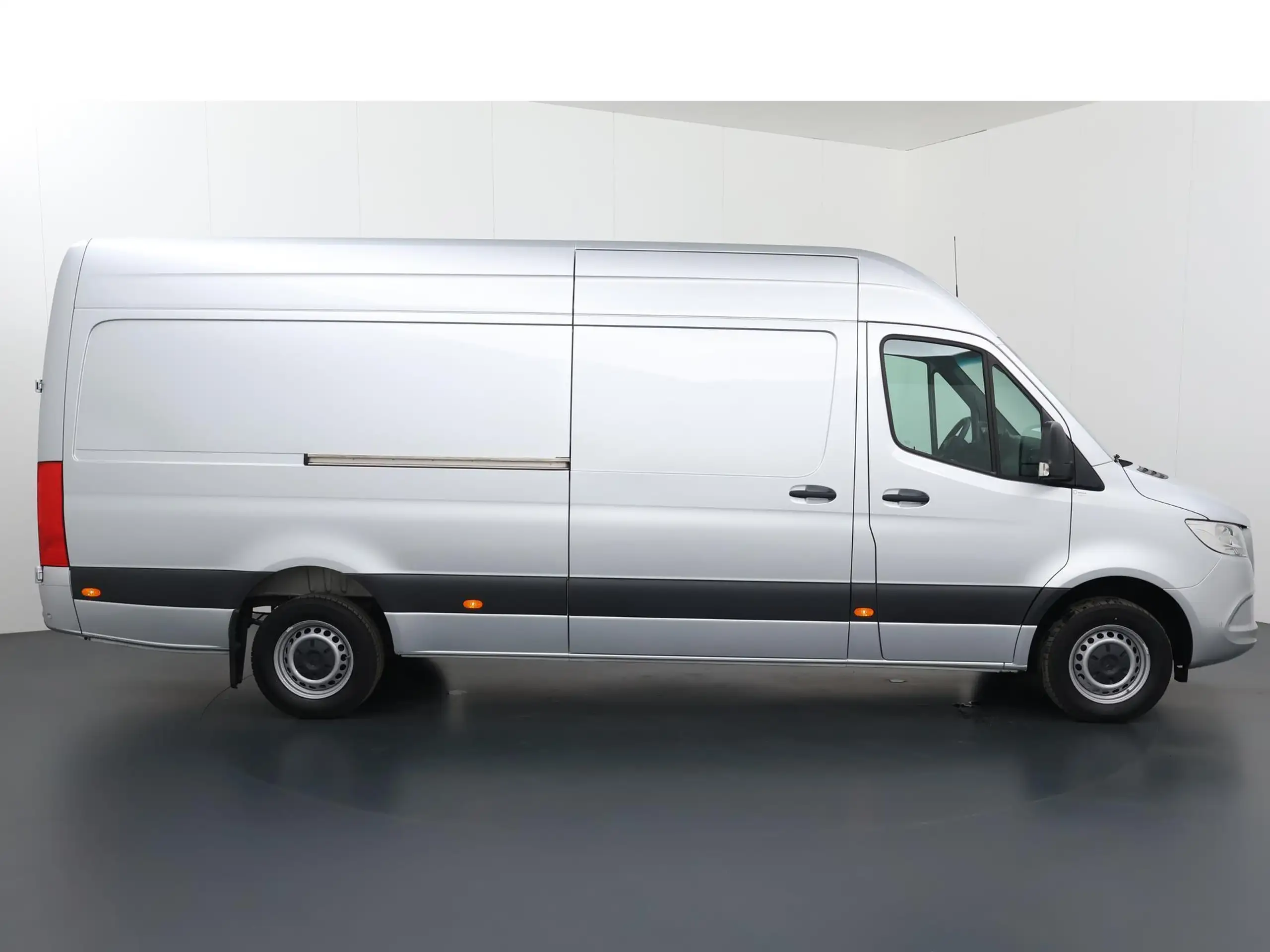 Mercedes-Benz - Sprinter