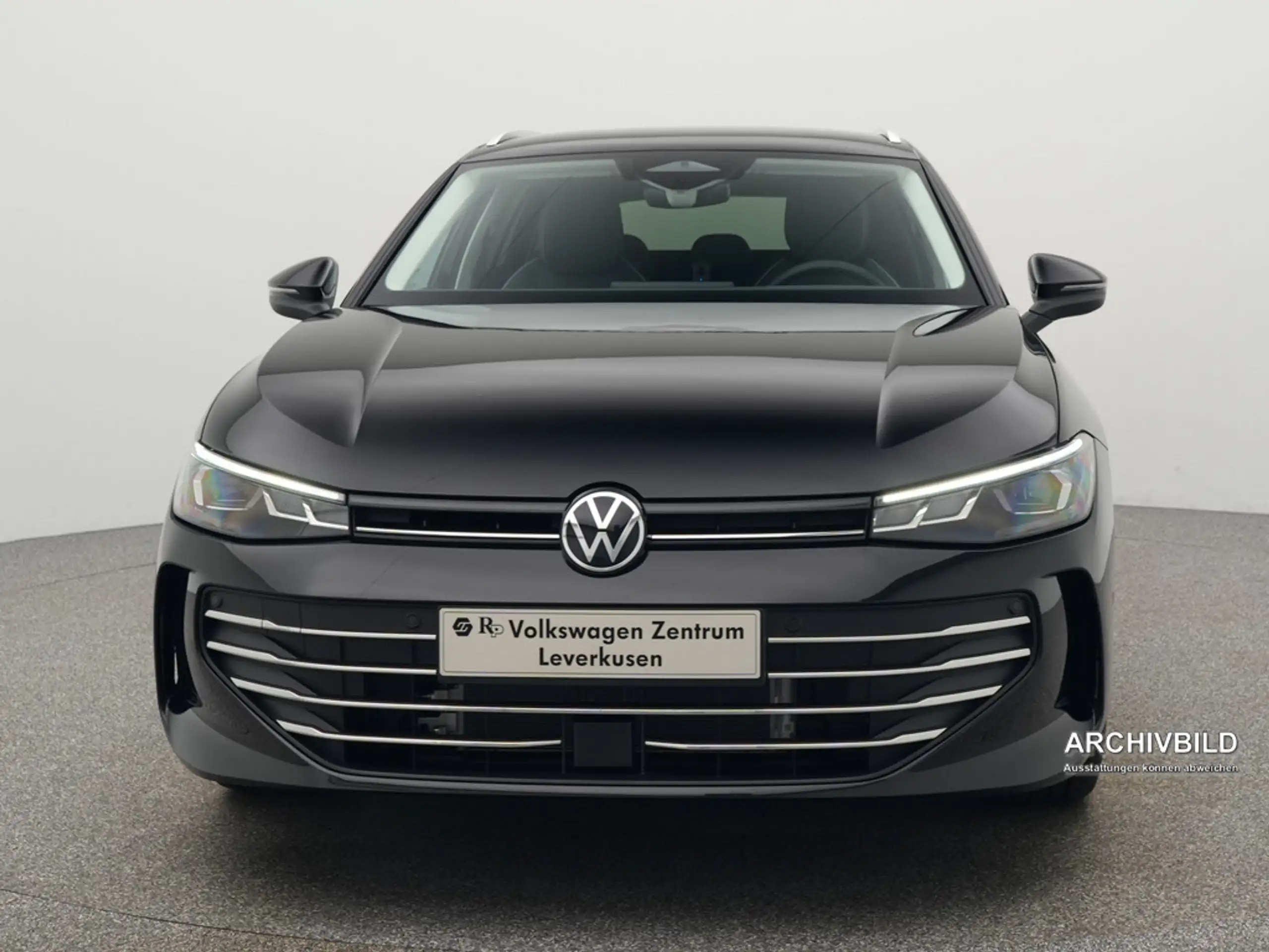 Volkswagen - Passat