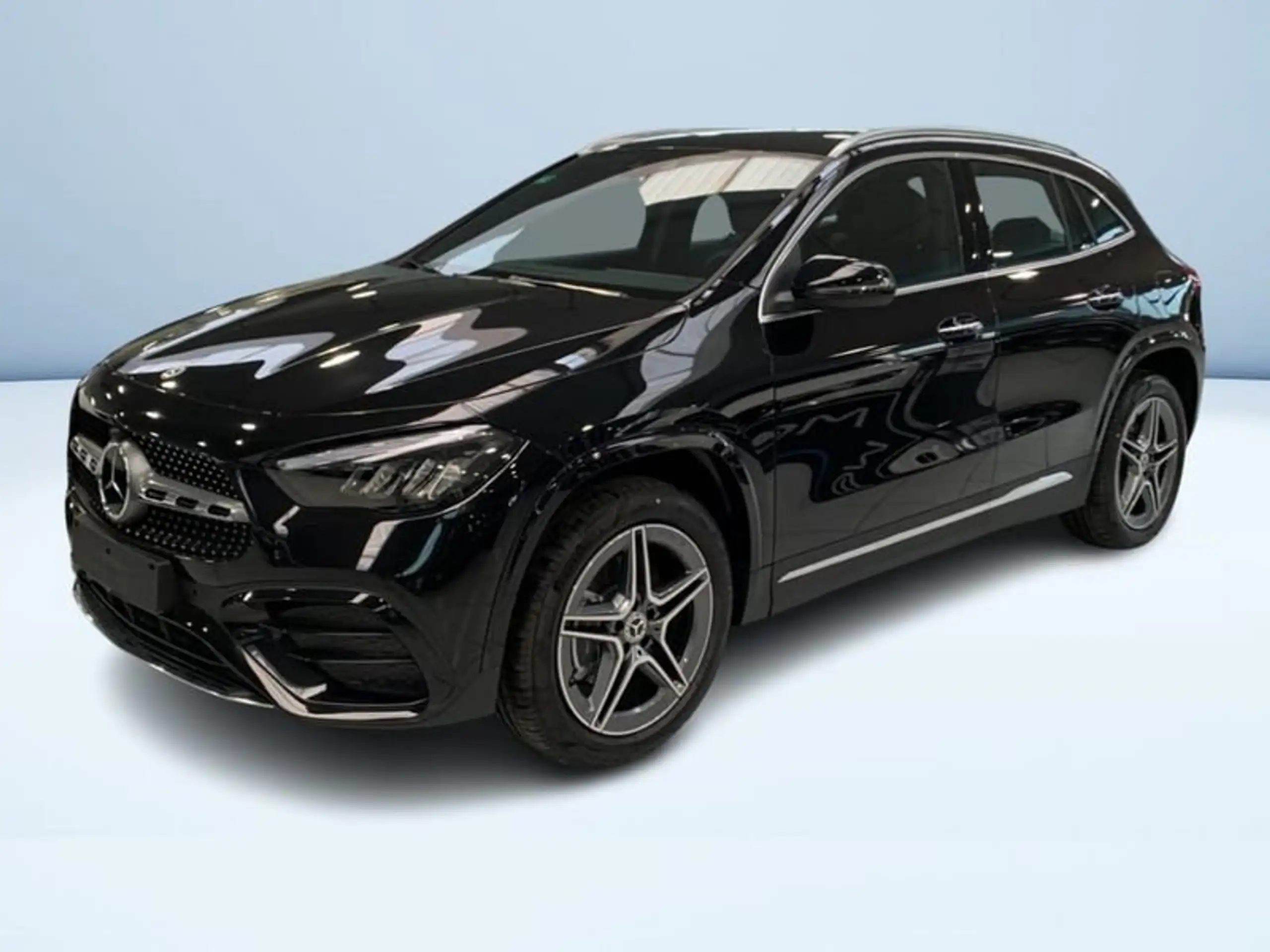 Mercedes-Benz - GLA 250