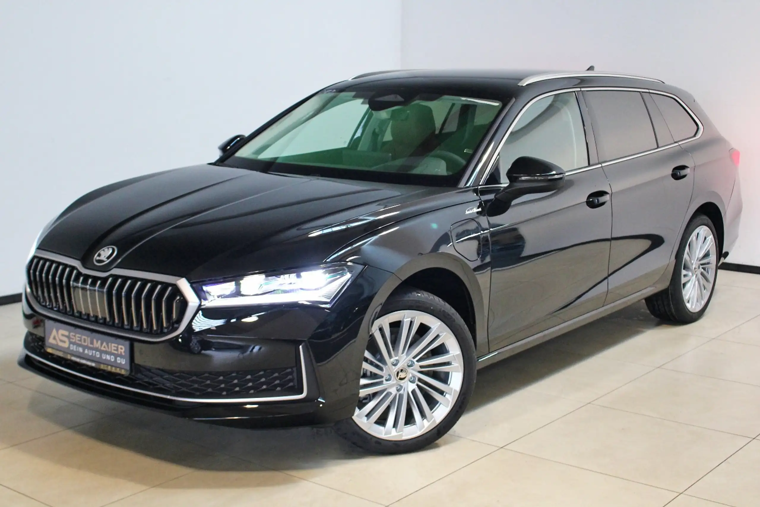 Skoda - Superb