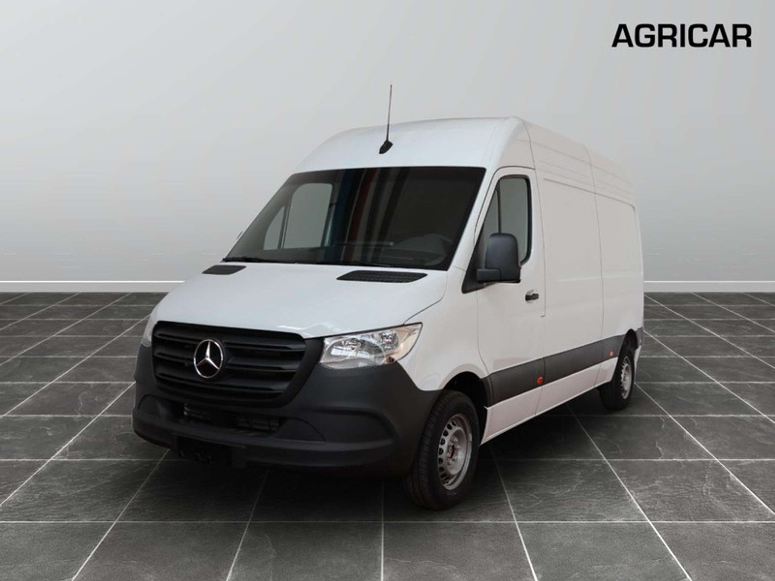 Mercedes-Benz - Sprinter