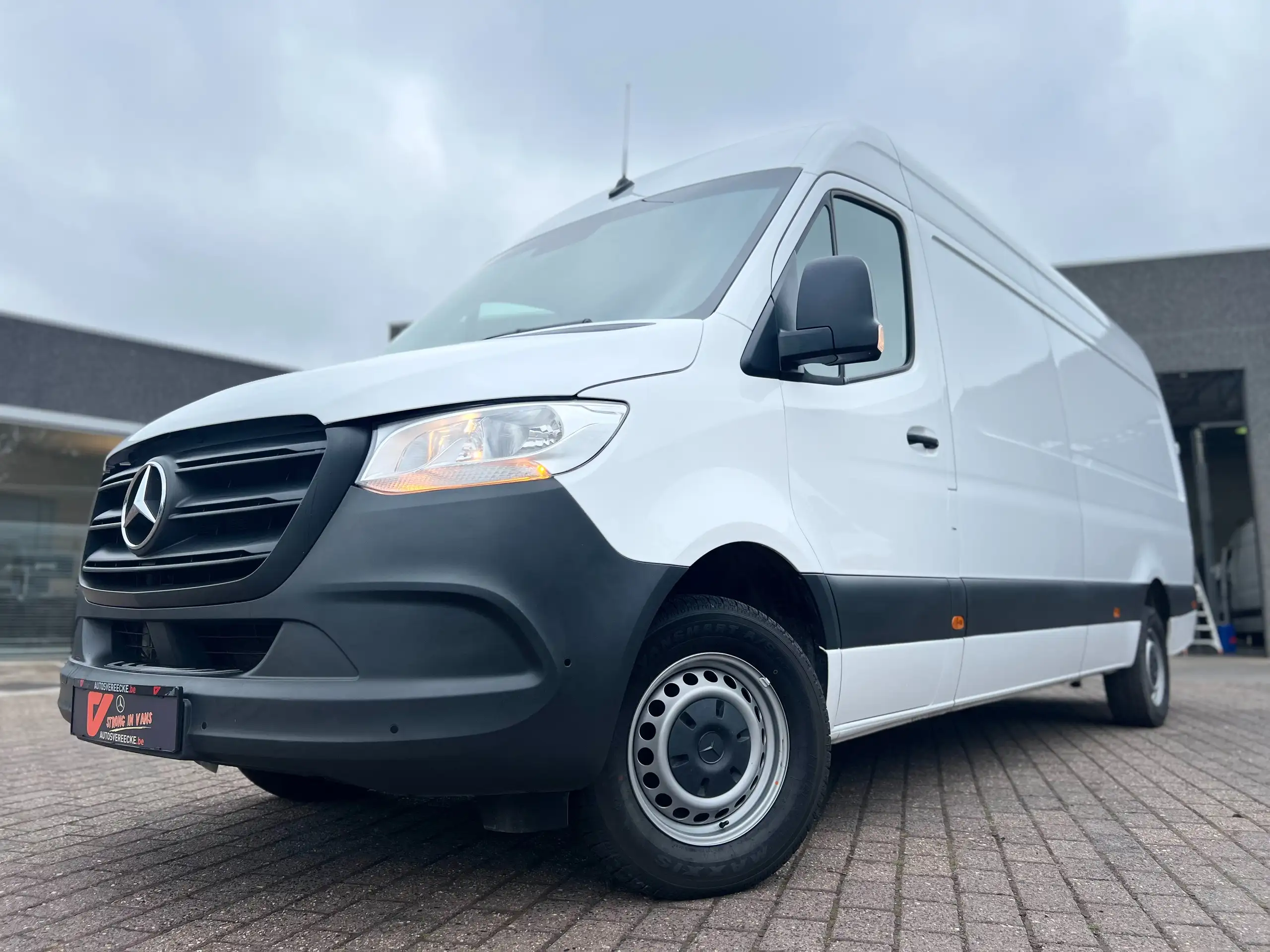 Mercedes-Benz - Sprinter