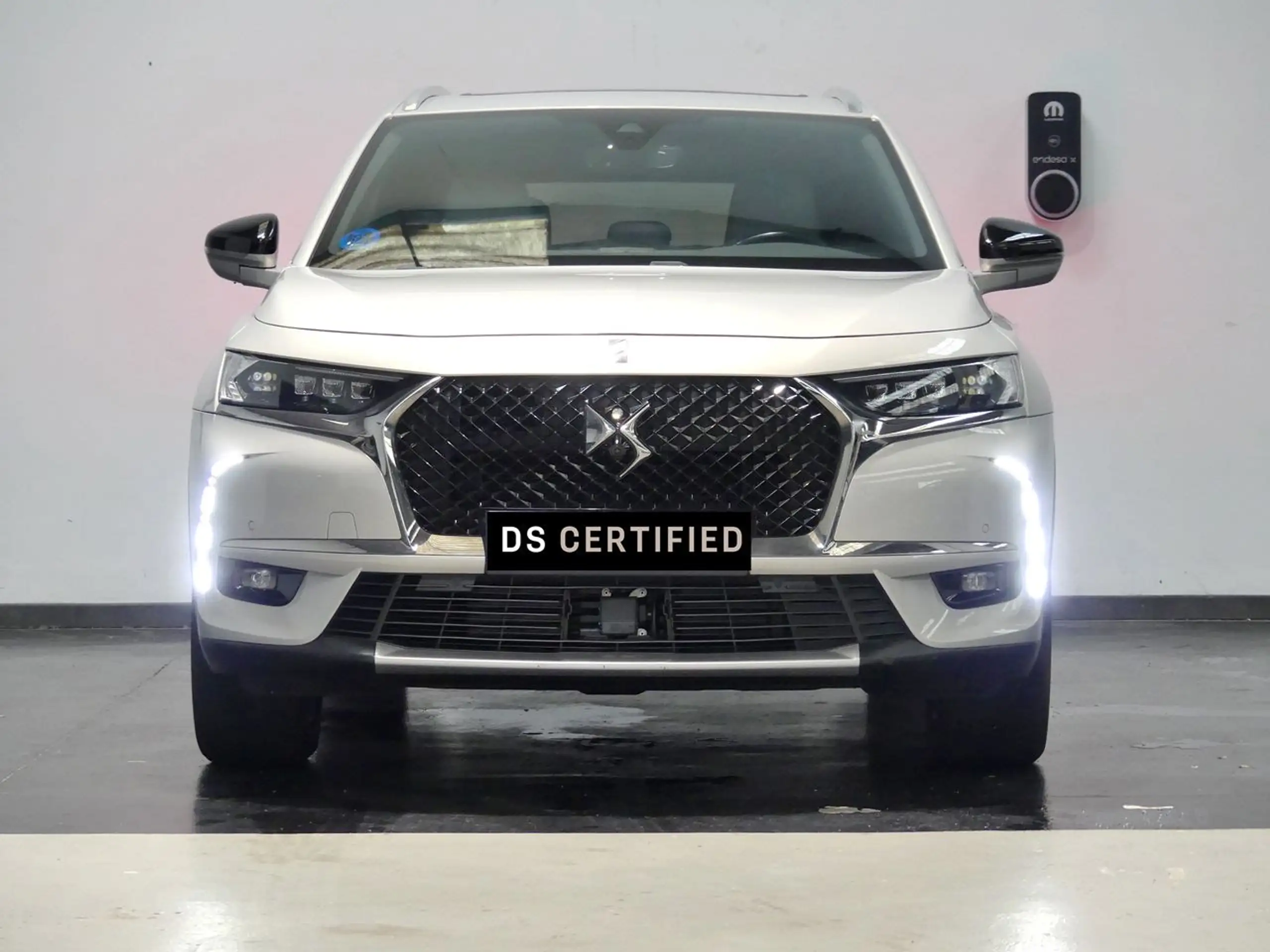 DS Automobiles - DS 7 Crossback