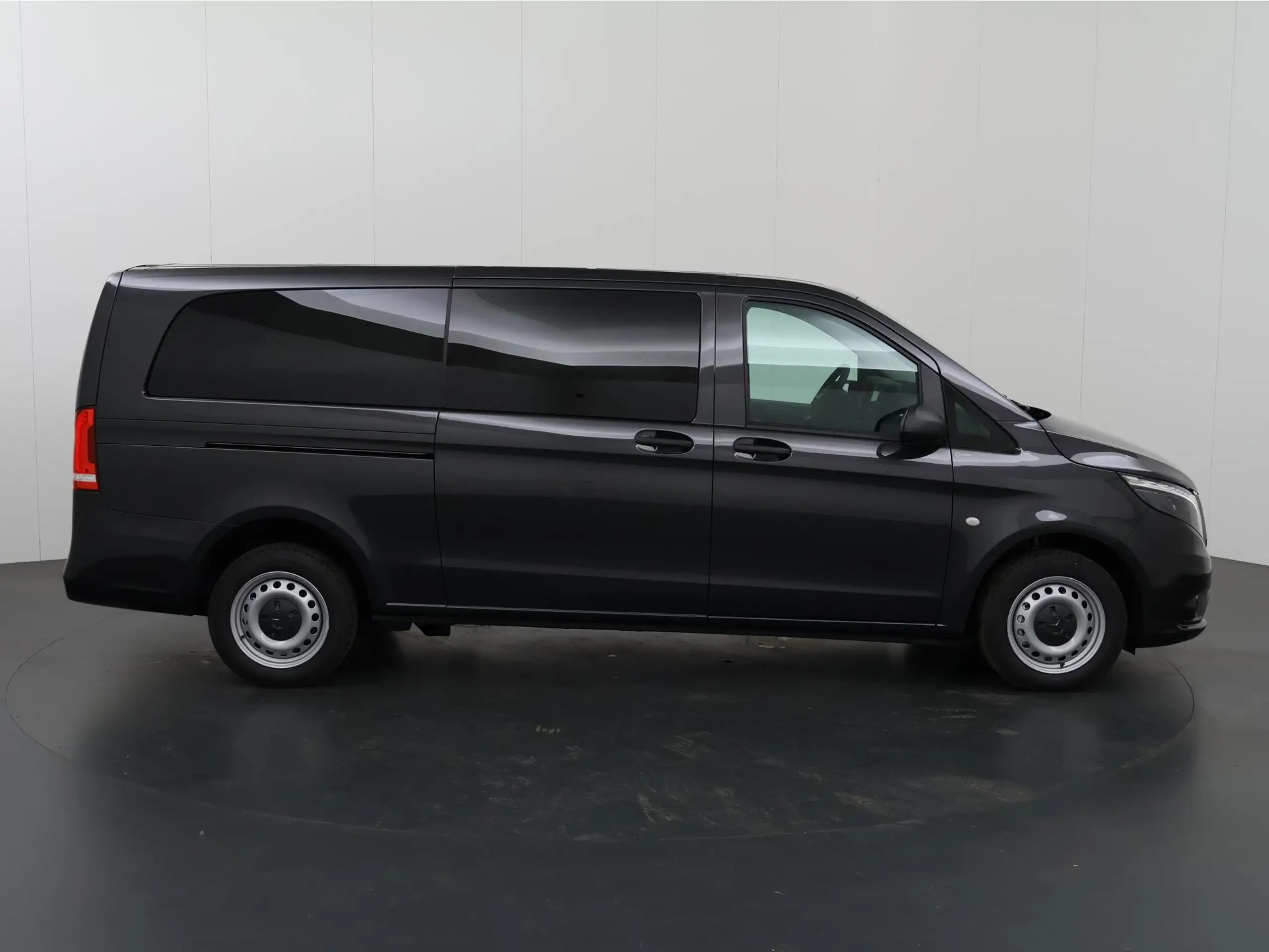 Mercedes-Benz - Vito