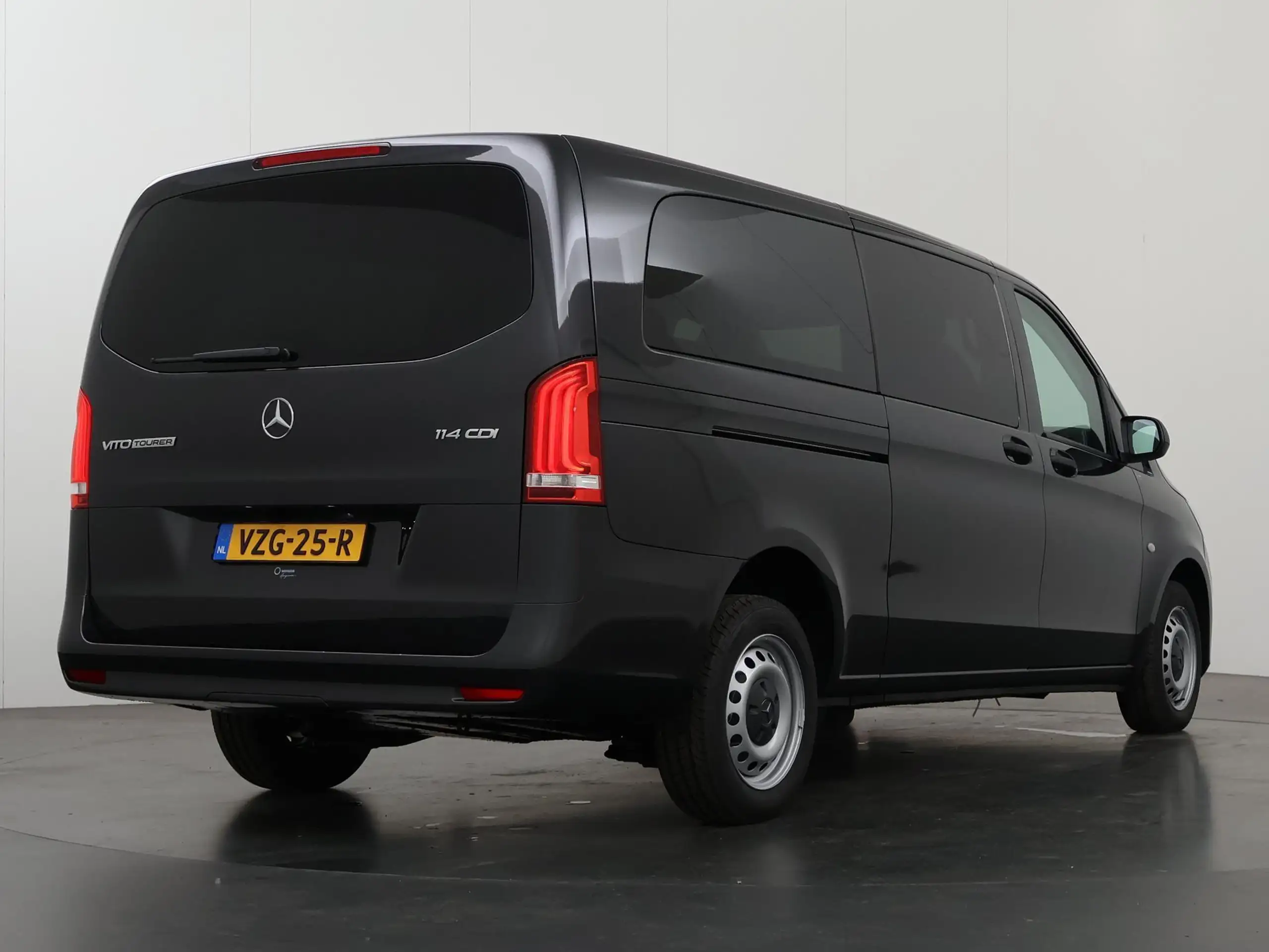 Mercedes-Benz - Vito