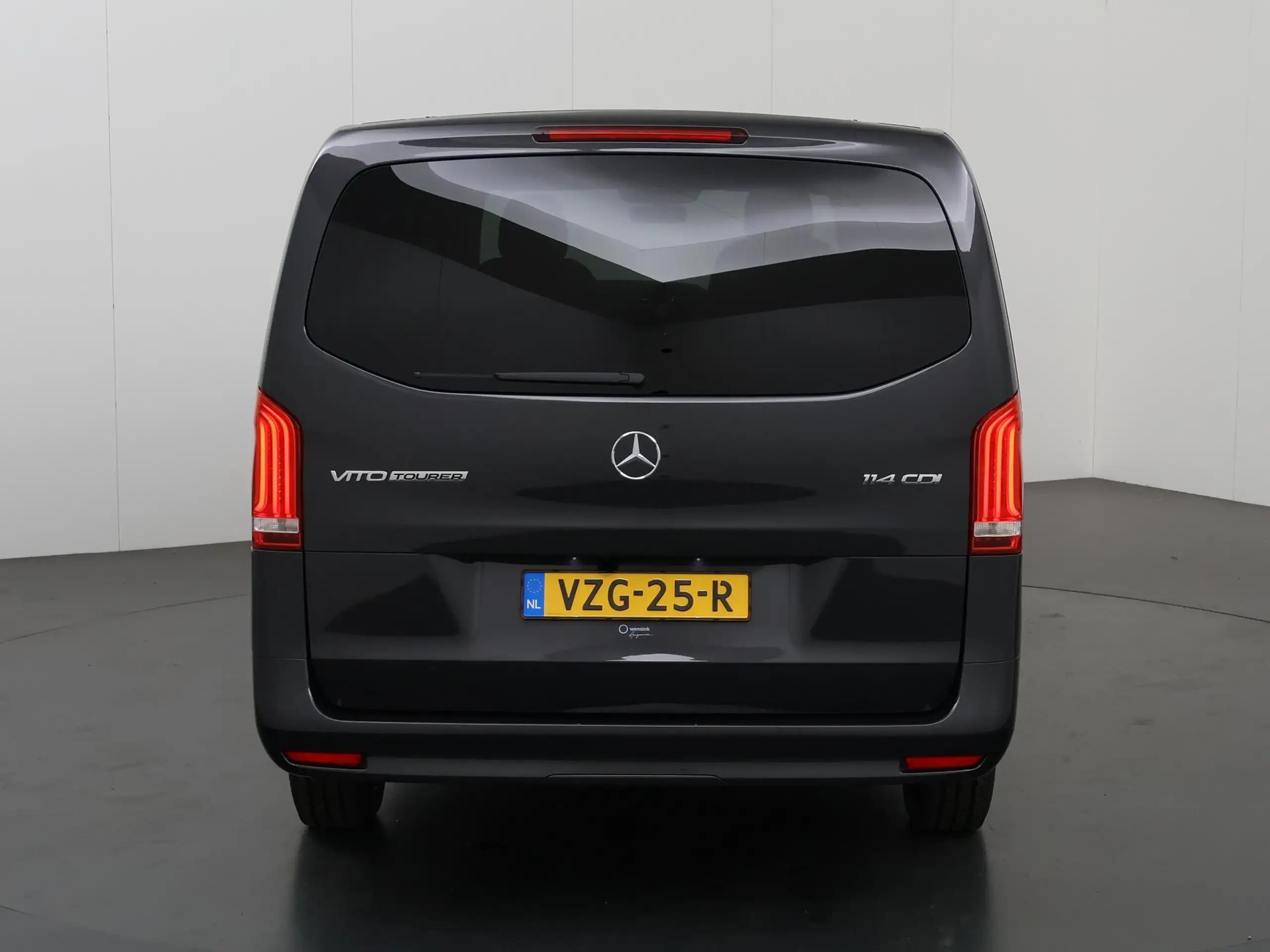 Mercedes-Benz - Vito