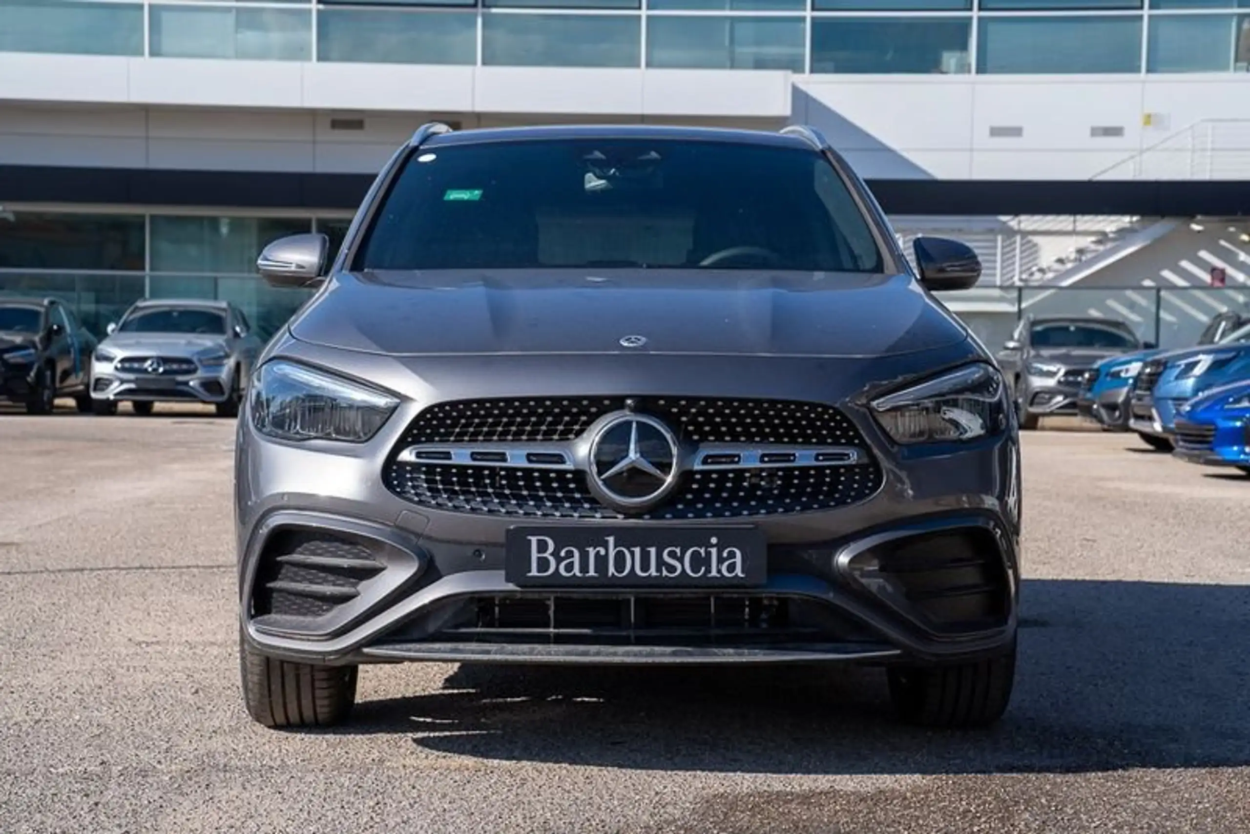 Mercedes-Benz - GLA 250